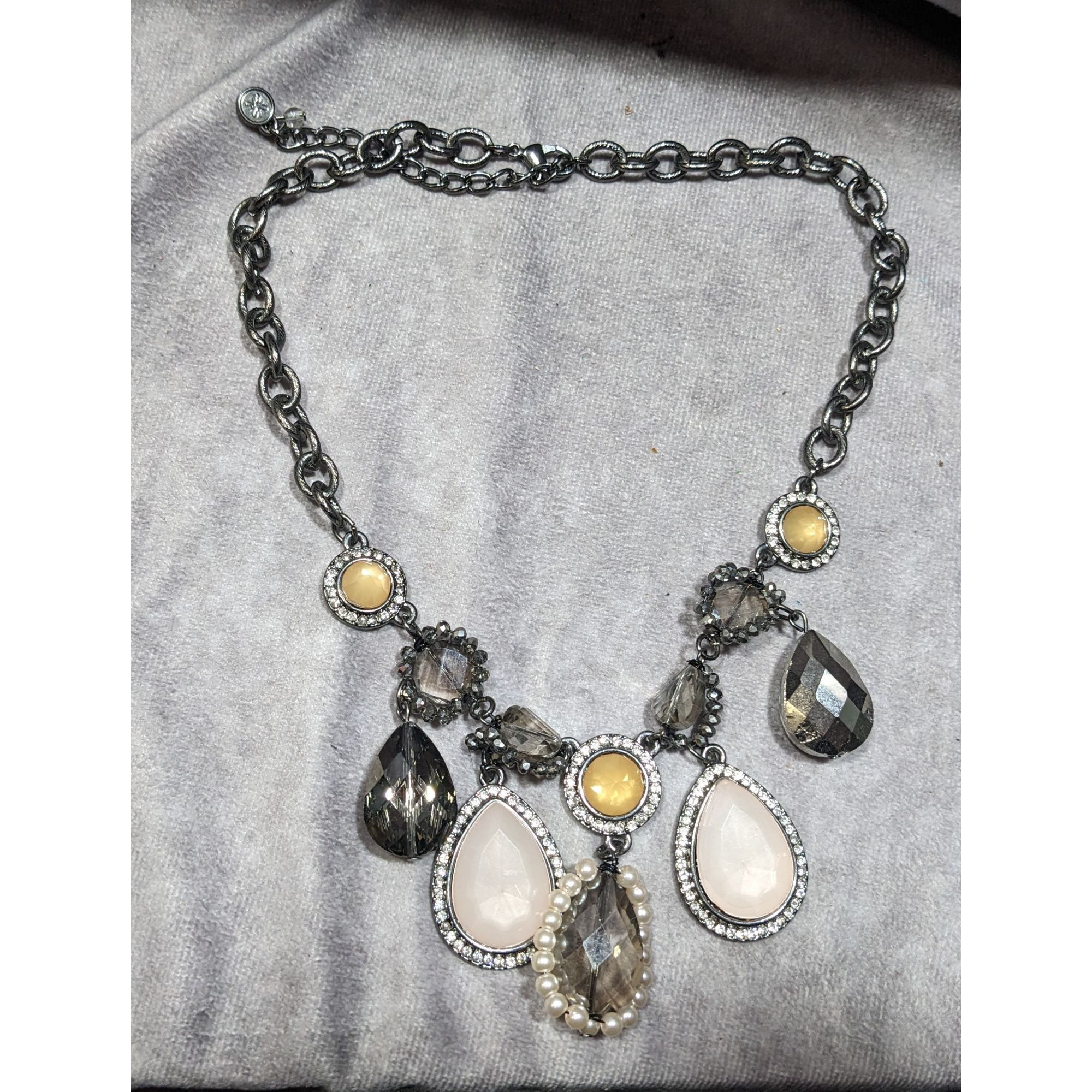 Vera Wang Simple Vera Vera Wang Gemmed Teardrop Fringe Necklace Size ONE SIZE - 6 Thumbnail