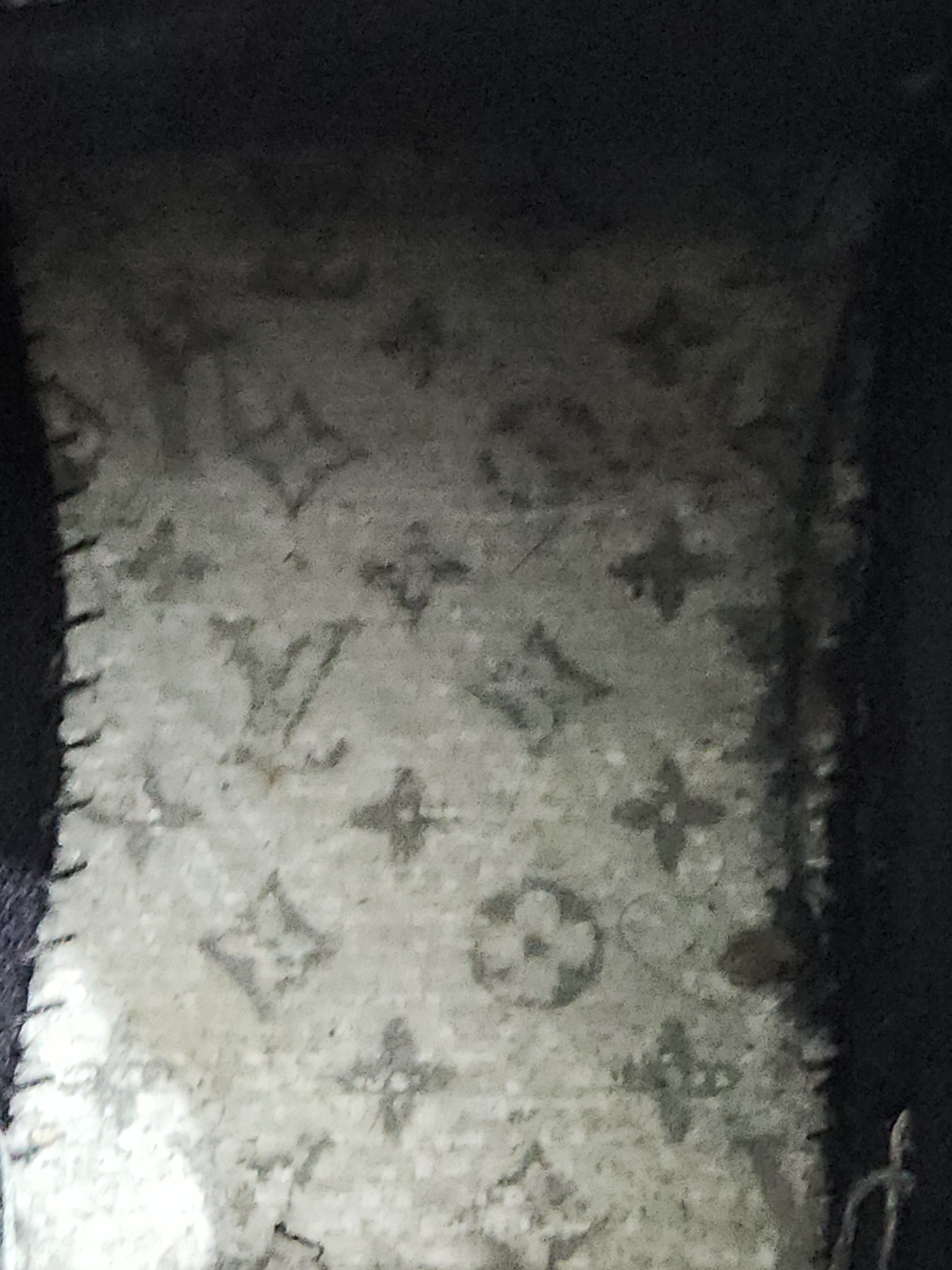 Louis Vuitton Louis Vuitton LV Trainer Sneakers – Black (Monogram Sole) Size US 8.5 / EU 41-42 - 10 Thumbnail