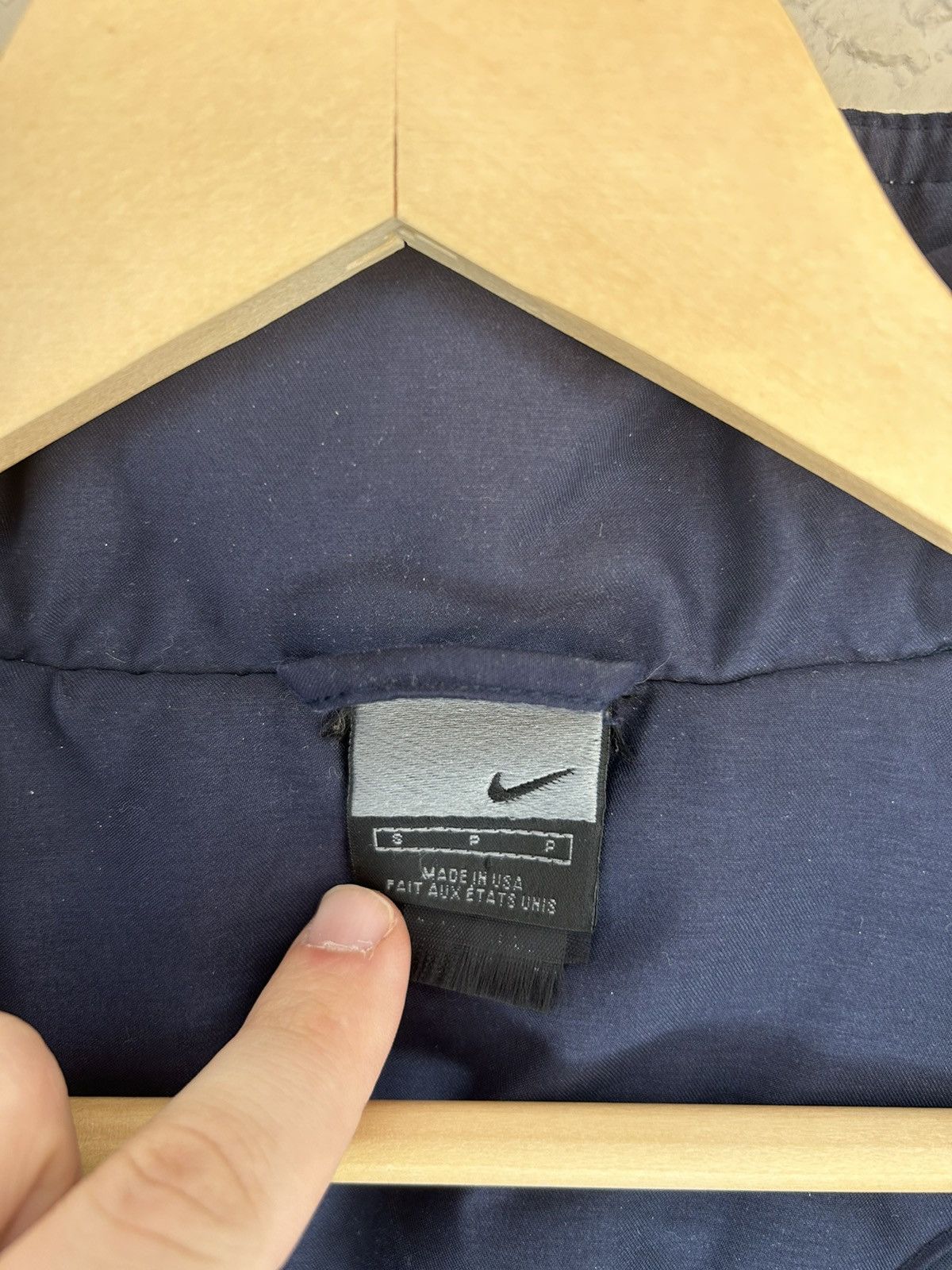 Nike × Vintage Vintage 90s Nike Down Puffer Jacket Size US M / EU 48-50 / 2 - 8 Thumbnail