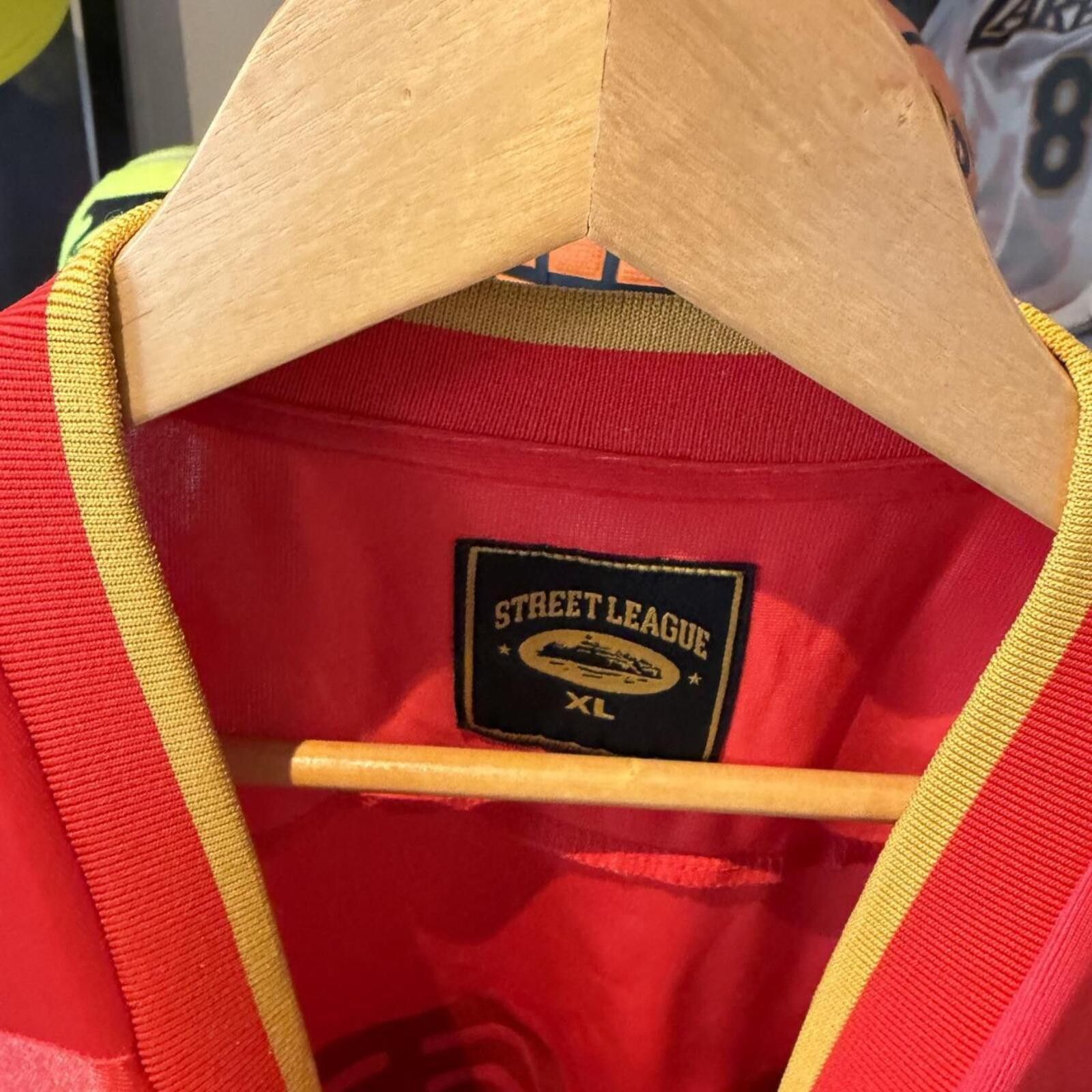 Other Corteiz Red Da Magpies Jersey Size US XL / EU 56 / 4 - 4 Thumbnail