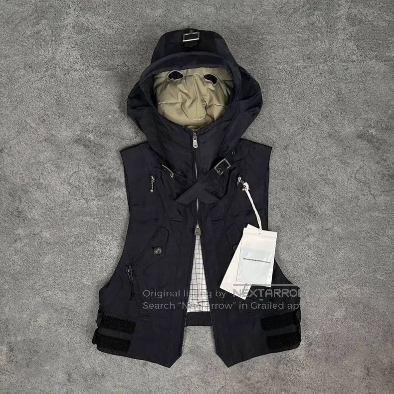 Takahiromiyashita The Soloist. Takahiromiyashita The Soloist. Hooded vest vest jacket Size US S / EU 44-46 / 1 - 4 Thumbnail