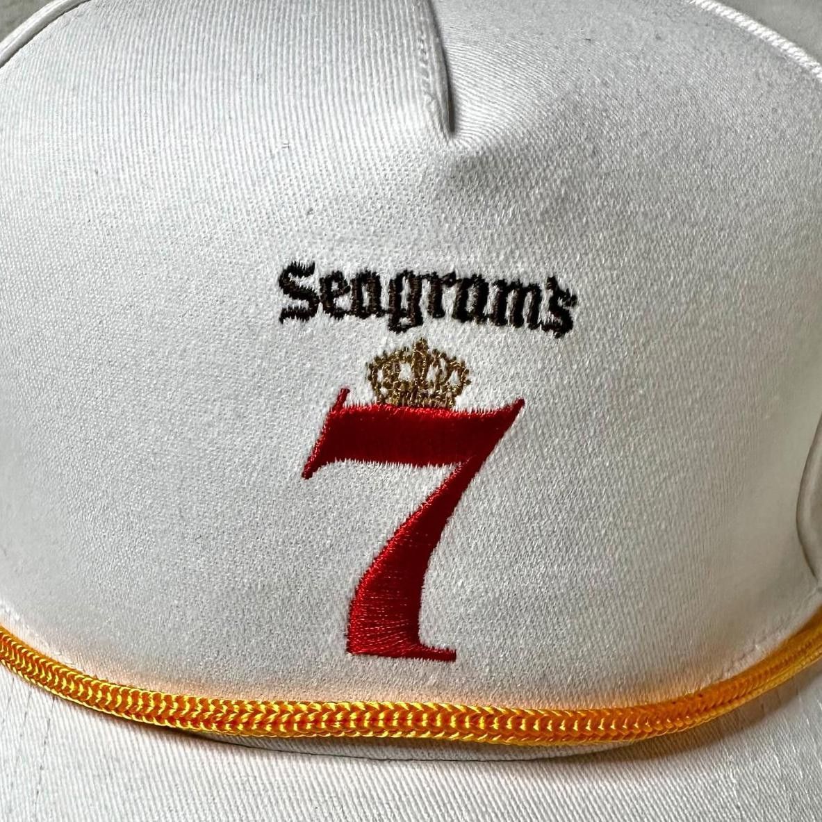Vintage Vintage Seagram's 7 Crown Whiskey Trucker Cap White Size ONE SIZE - 3 Thumbnail