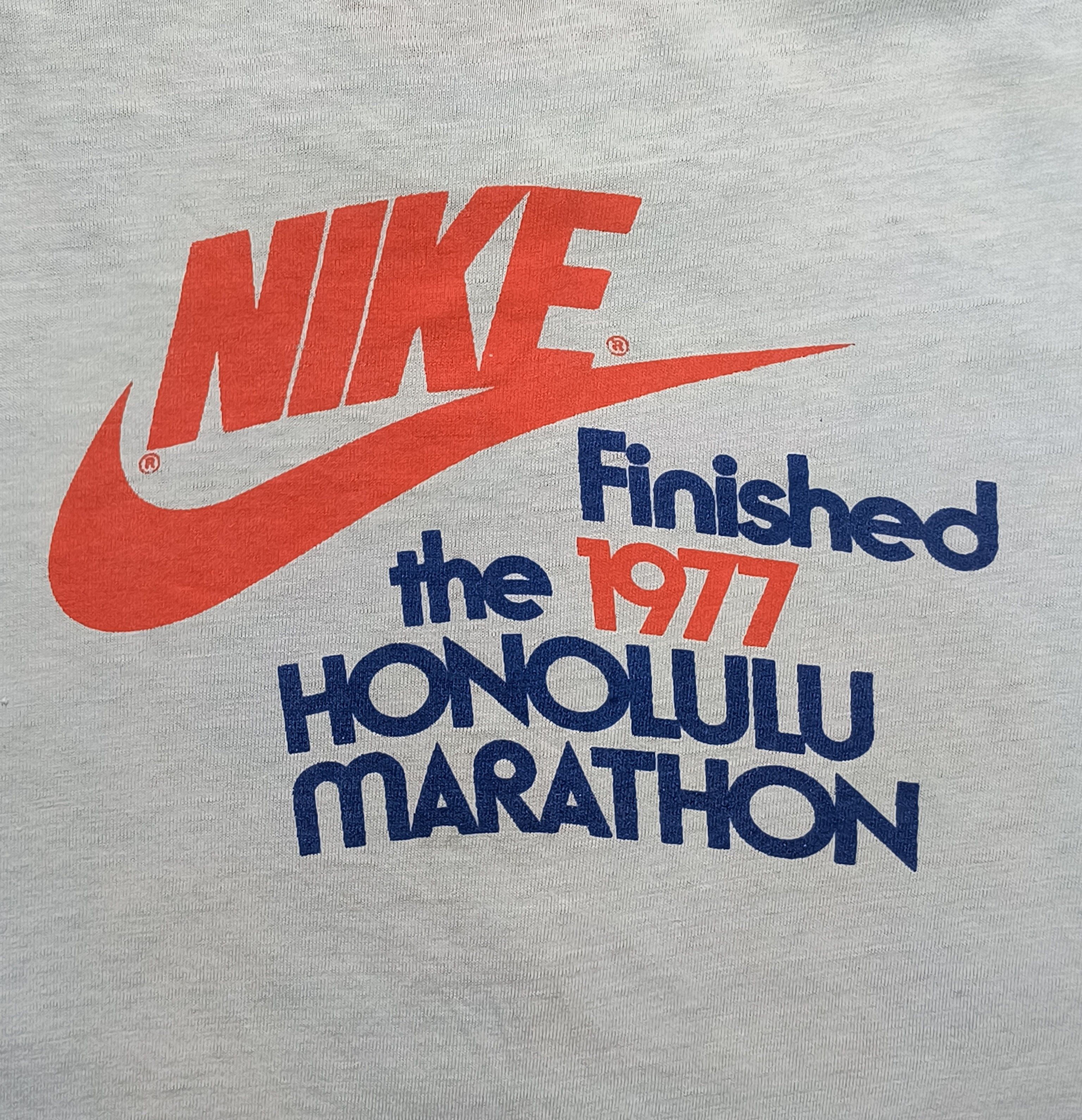 Nike Vintage Nike finished the 1977 Honolulu Marathon tee Size US L / EU 52-54 / 3 - 5 Thumbnail