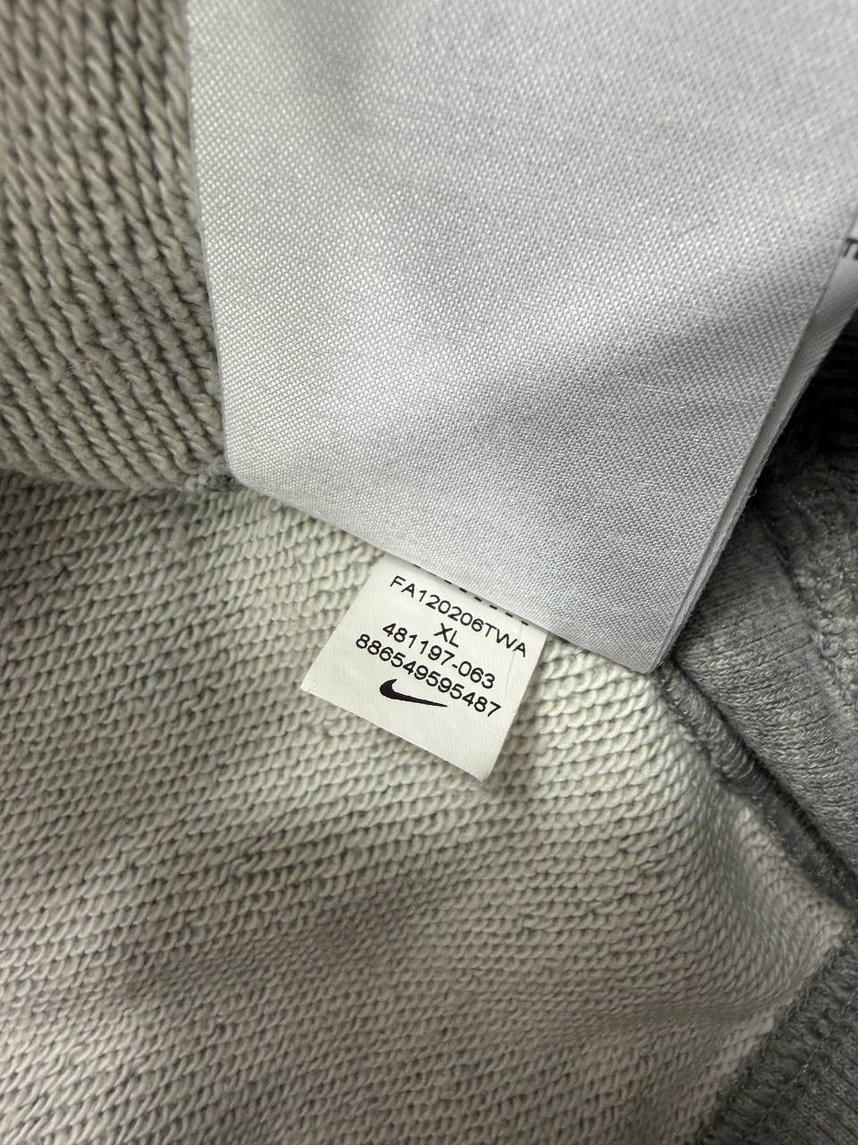 Nike NIKE ATHLETIC DEPARTMENT RARE CREWNECK VINTAGE Size US M / EU 48-50 / 2 - 9 Thumbnail