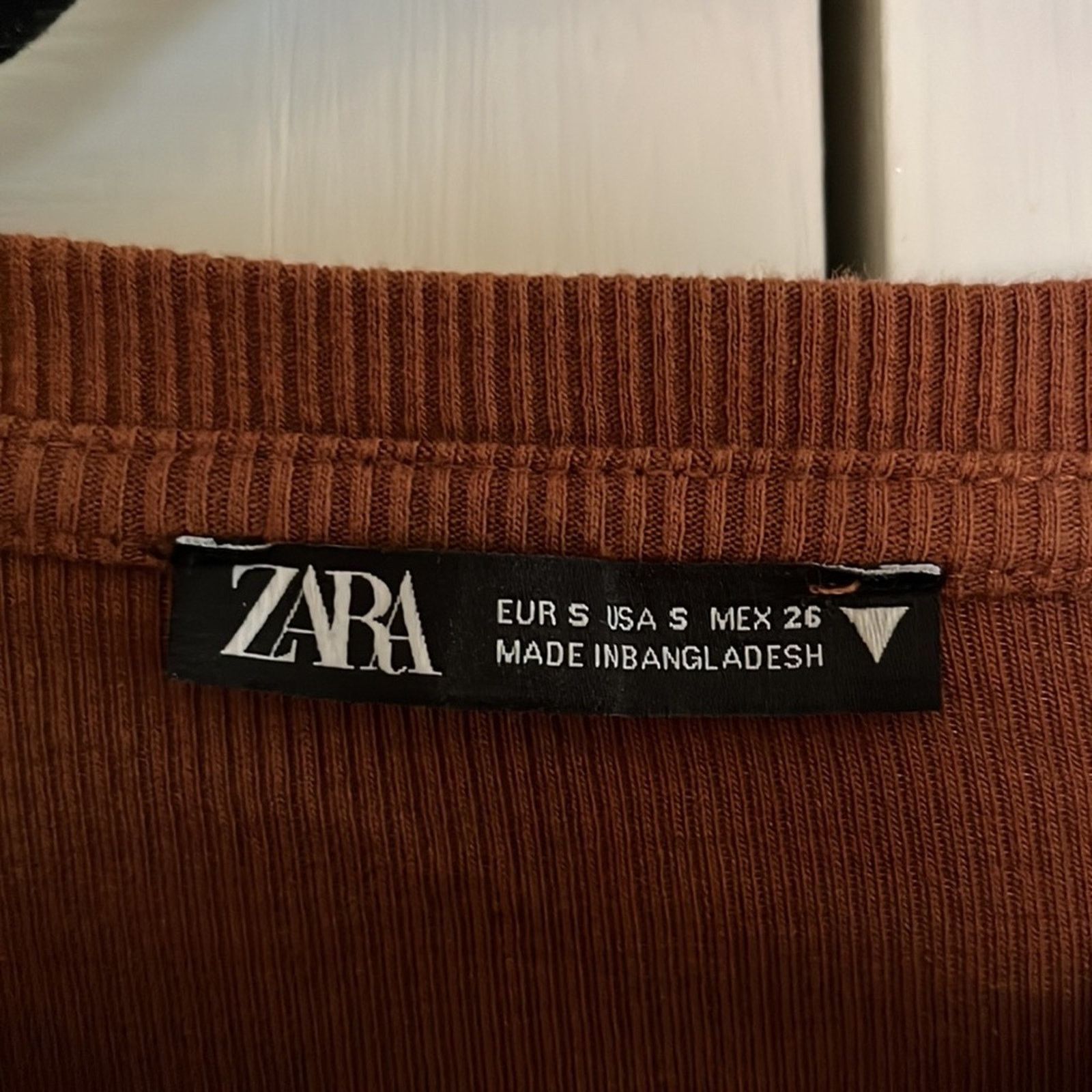Zara Zara Brown Mini Dress Ruched Short Sleeve Bodycon Size Small Size S / US 4 / IT 40 - 3 Thumbnail