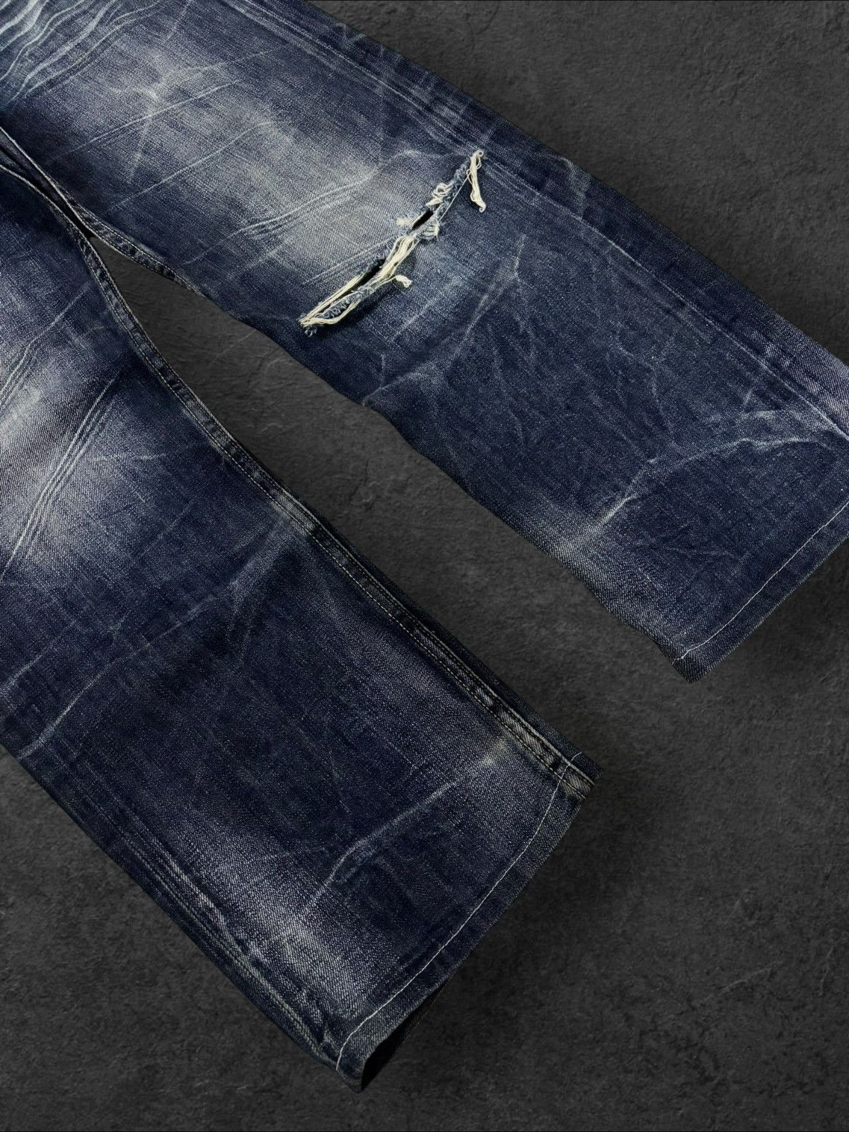 If Six Was Nine Grunge Japan Oririn Diamond Studded Embroidery Distress Jean Size US 32 / EU 48 - 4 Thumbnail