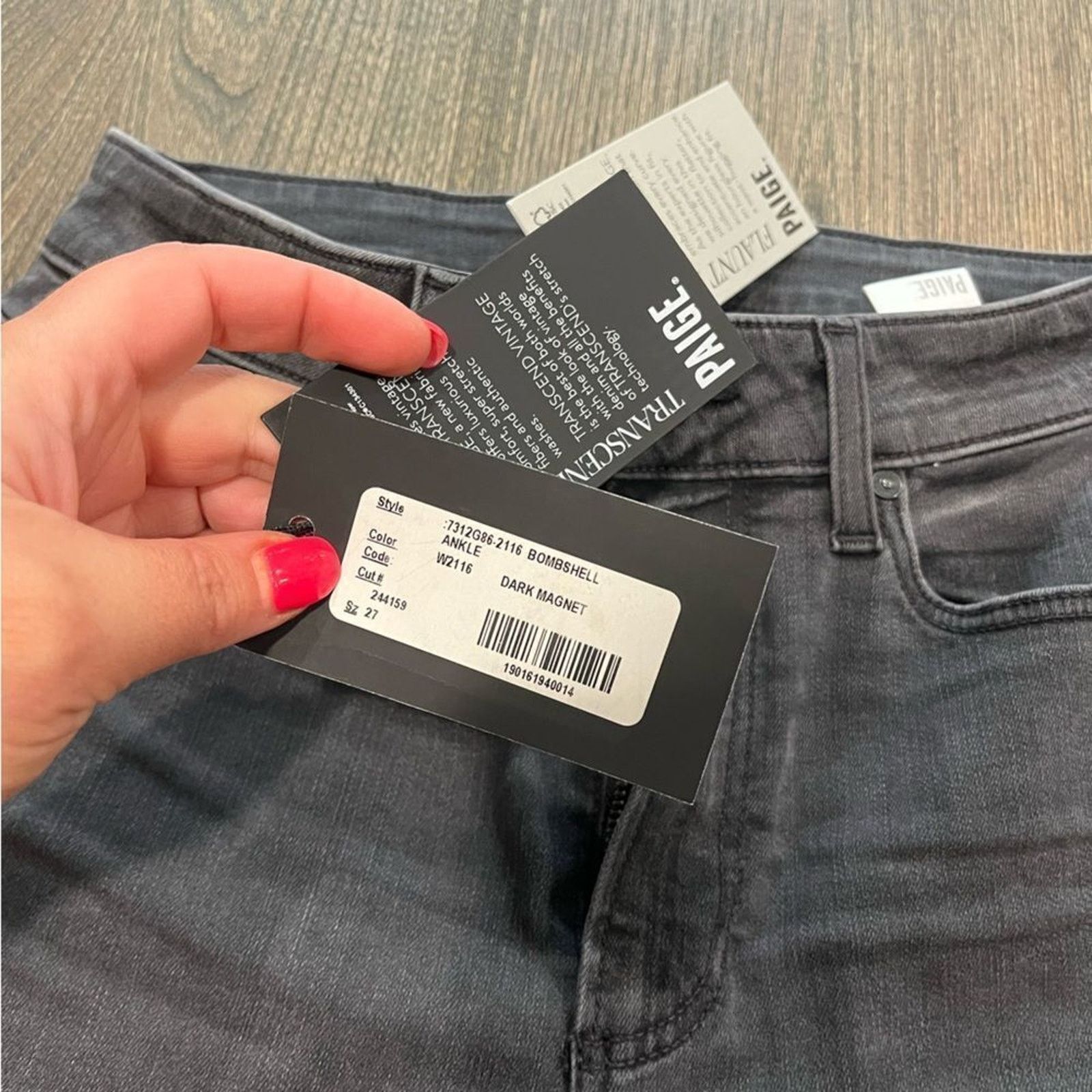 Paige NWT Paige Flaunt Curvy Jeans Bombshell Dark Magnet Size 27 Size 27" / US 4 / IT 40 - 5 Thumbnail