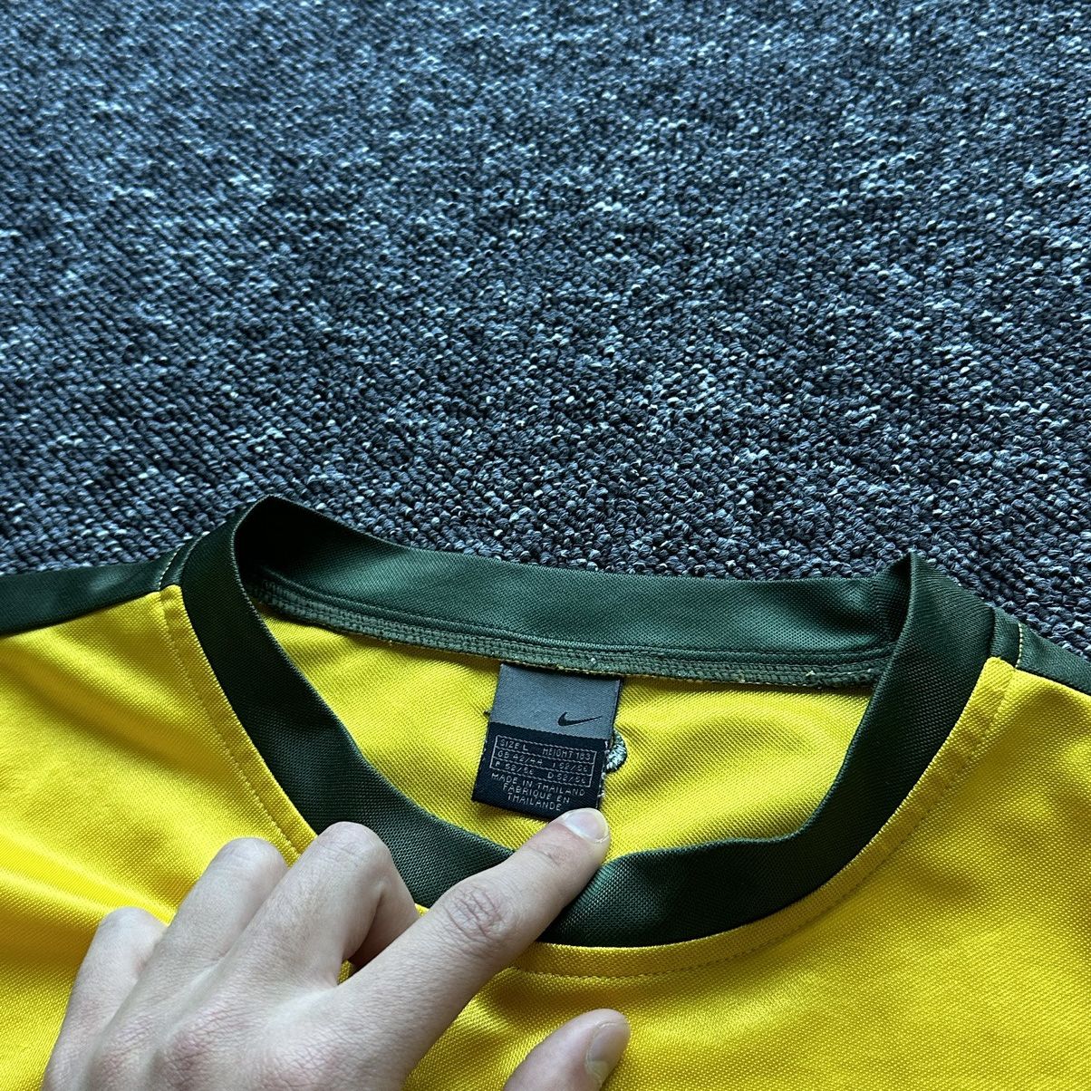 Nike × Vintage vintage nike brasil 2001 2002 footballshirt footballjersey Size US L / EU 52-54 / 3 - 4 Thumbnail