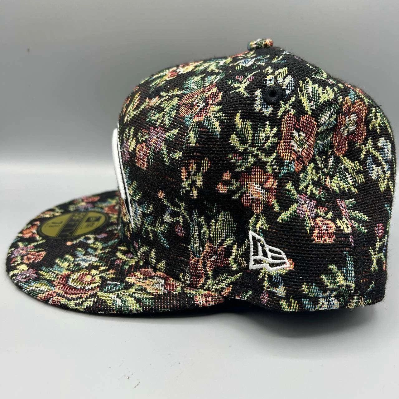 New Era Los Angeles Chargers Hat Men 7 3/8 Black Floral Fitted Cap Size ONE SIZE - 4 Thumbnail