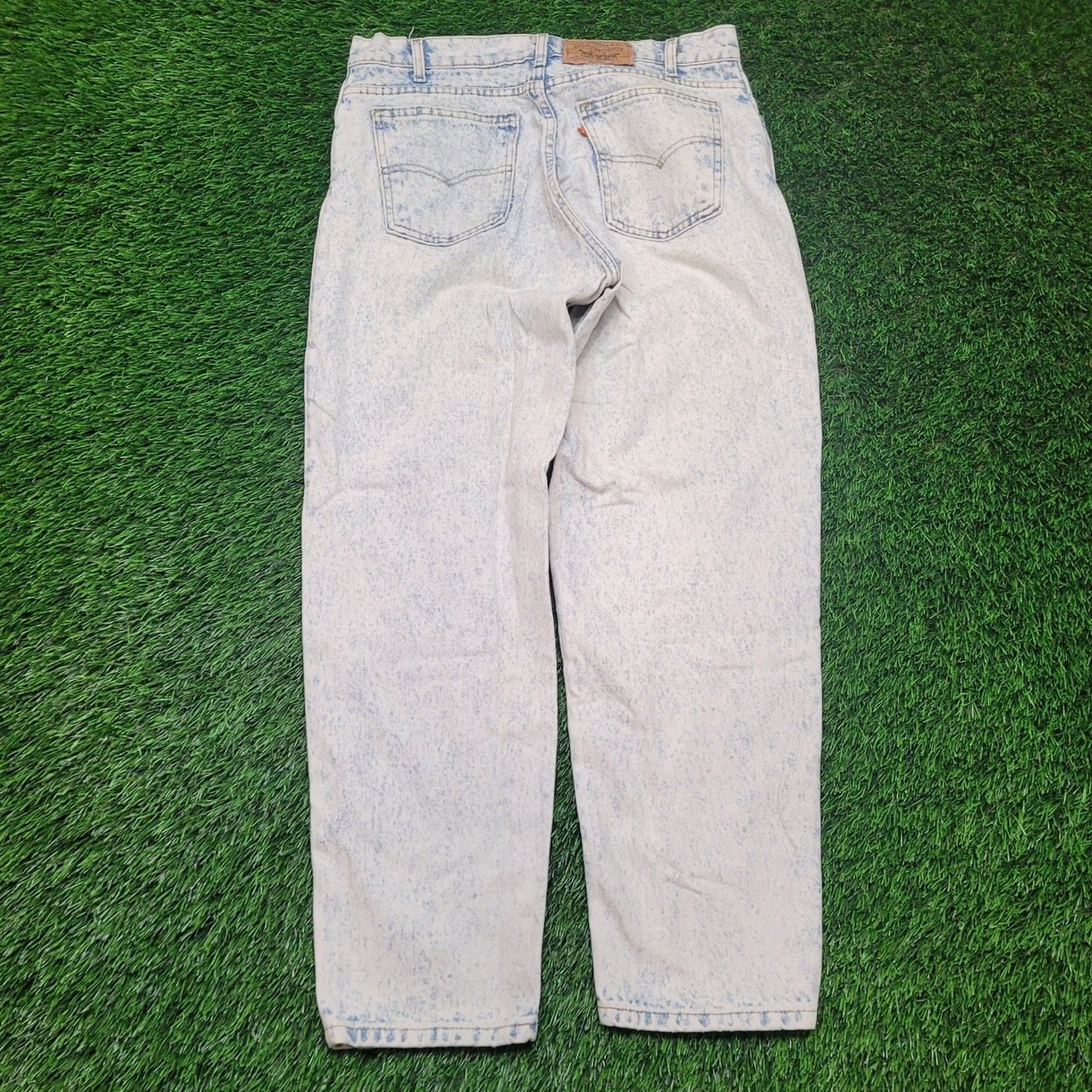 Levi's VTG Levis 550 Jeans Mens 36x30 Baggy Acid Wash 80s Orange Tab Tapered Relaxed Fit 5-Pocket Denim Streetwear Grunge Skate Hip Hop Boys Mens Size US 36 / EU 52 - 7 Thumbnail