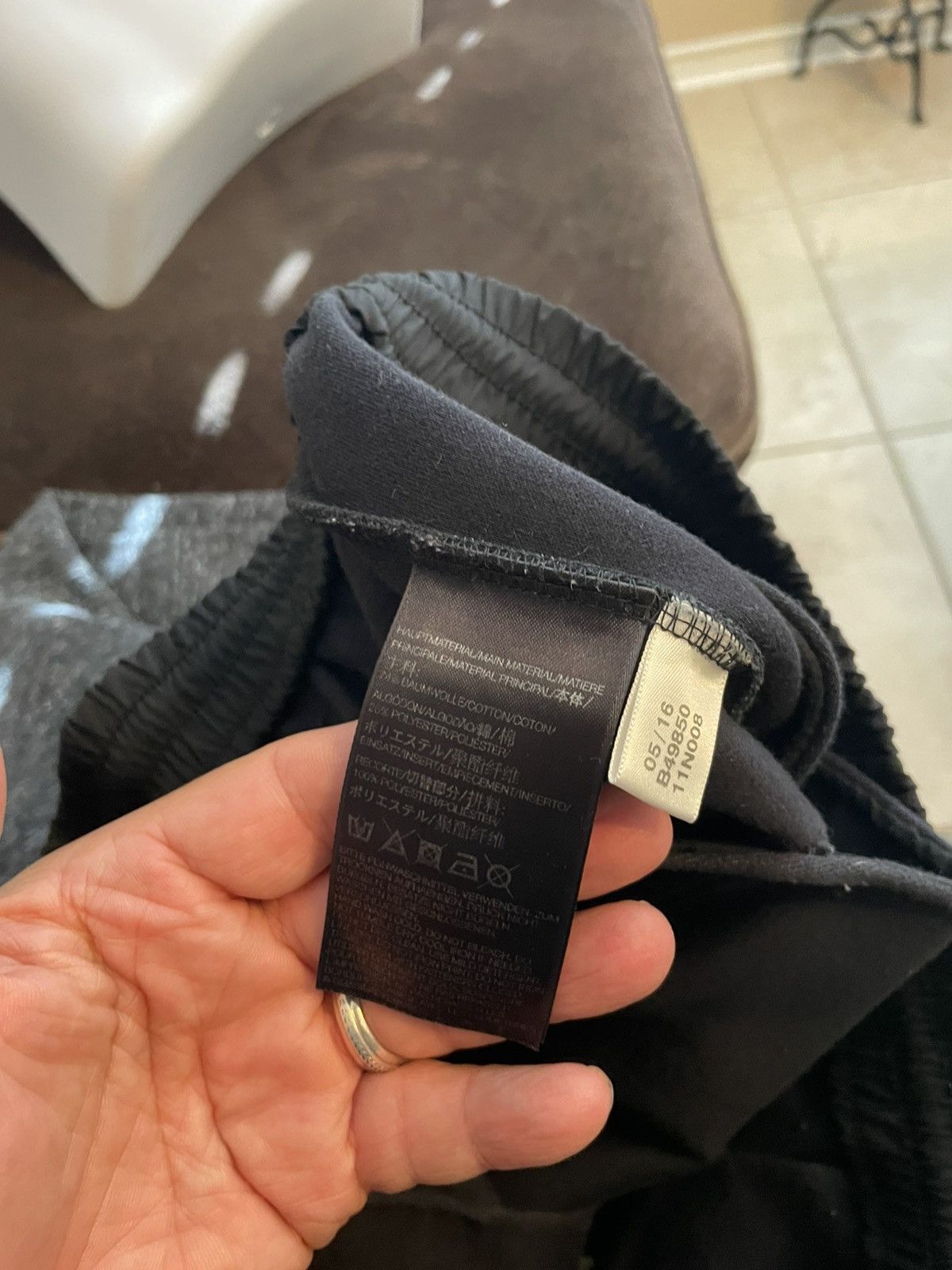 Y-3 Y-3 Drawstring Cropped Joggers Size US 36 / EU 52 - 13 Thumbnail