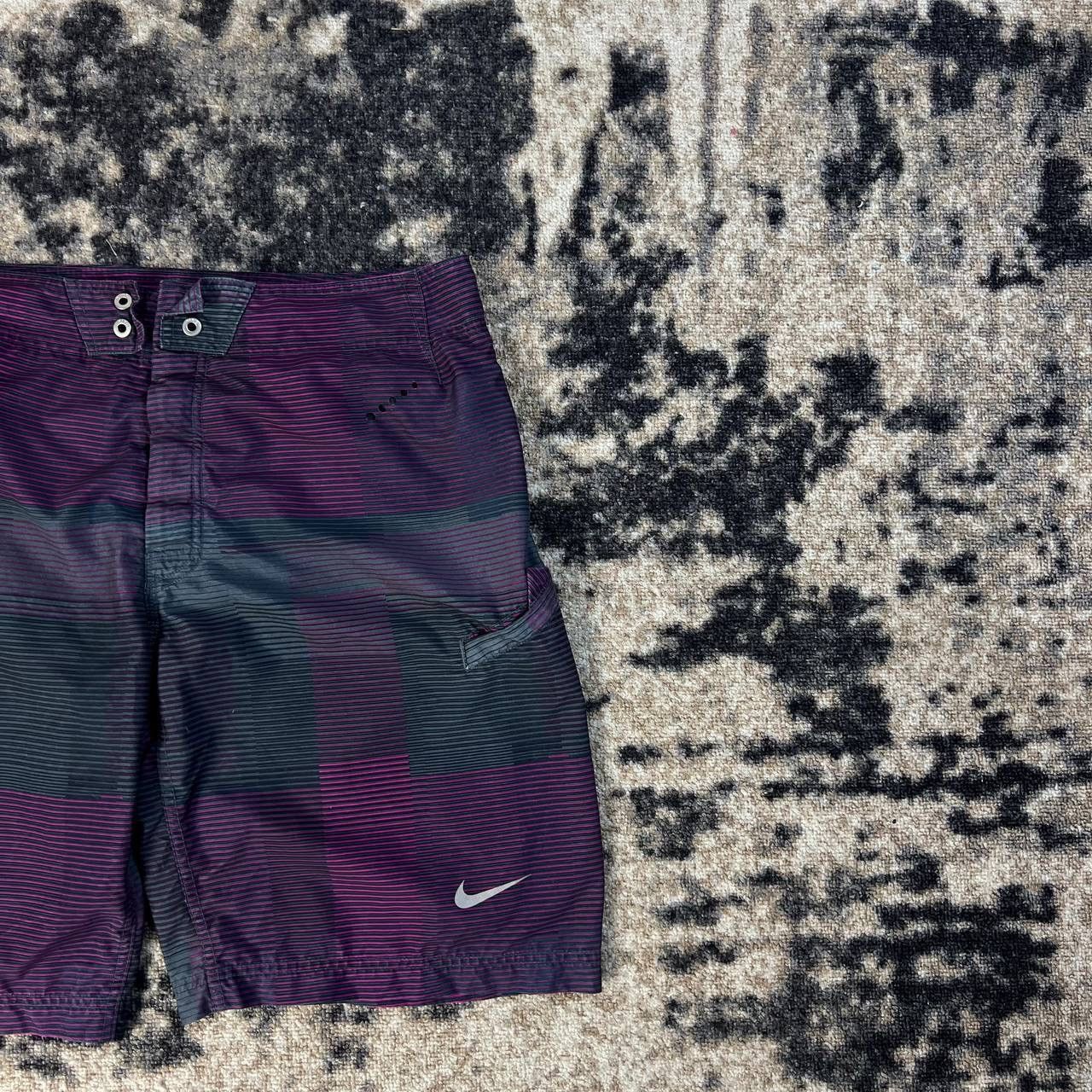 Nike Nike Swoosh Vintage Y2K Shorts Streetwear Style Size US 32 / EU 48 - 3 Thumbnail