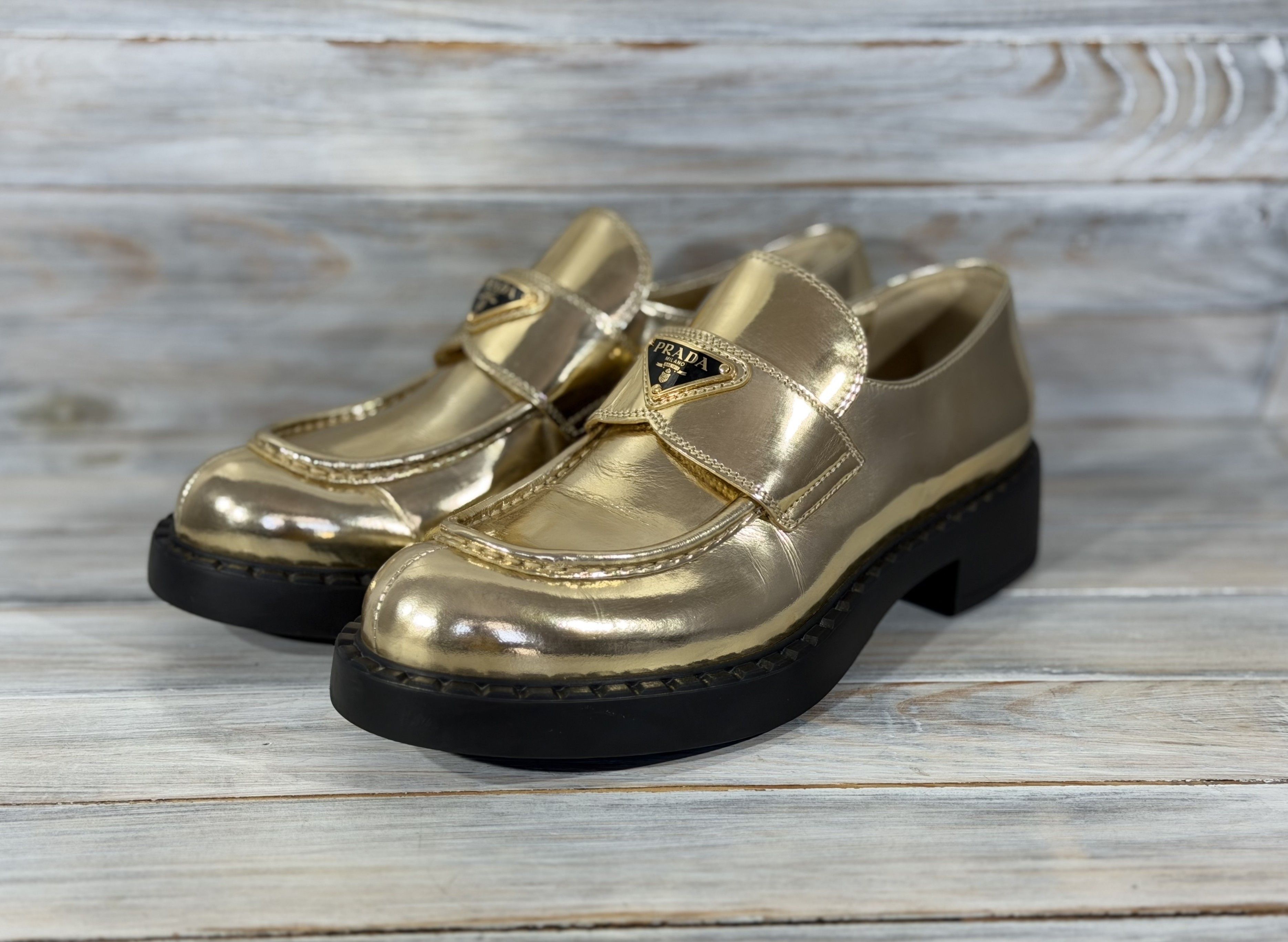 Prada PRADA Milano Metallic Gold Leather Loafers Triangular Logo Size US 10.5 / IT 40.5 - 4 Thumbnail