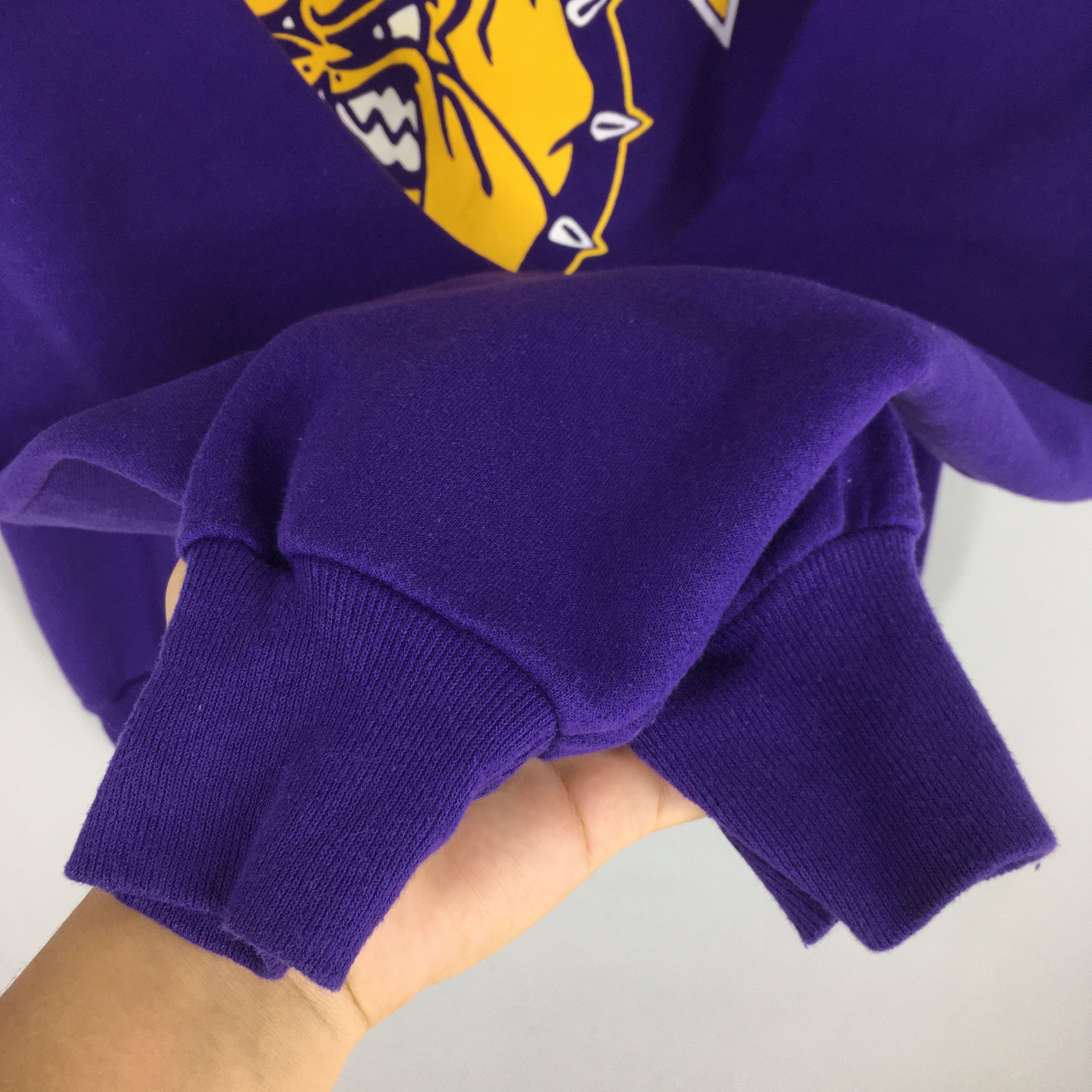 Other Vintage Hermiston High School Purple Sweatshirt Large Size US L / EU 52-54 / 3 - 4 Thumbnail