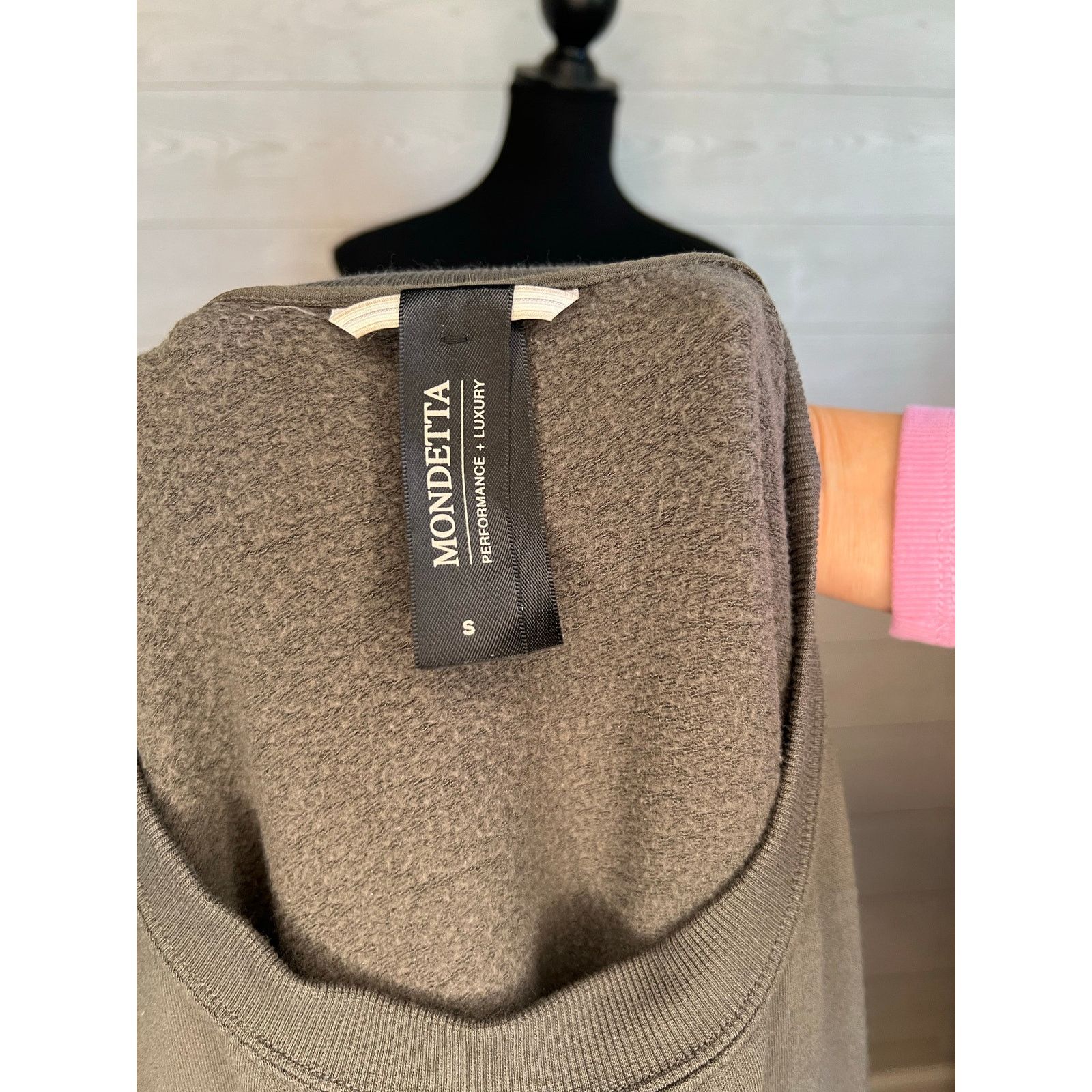 Other Mondetta brushed tunic sweatshirt burnt olive green Size sm Size S / US 4 / IT 40 - 6 Thumbnail