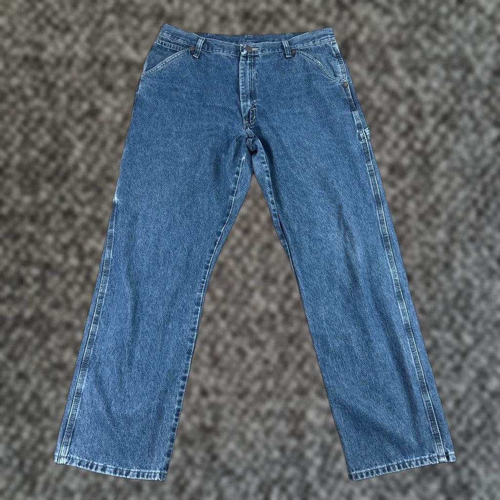 Wrangler Wrangler Carpenter Jeans Mens 36x32 Medium Wash Denim Blue 5-Pocket Zipper Straight Regular Waist 36 Mens Jeans Size US 36 / EU 52 - 1 Thumbnail