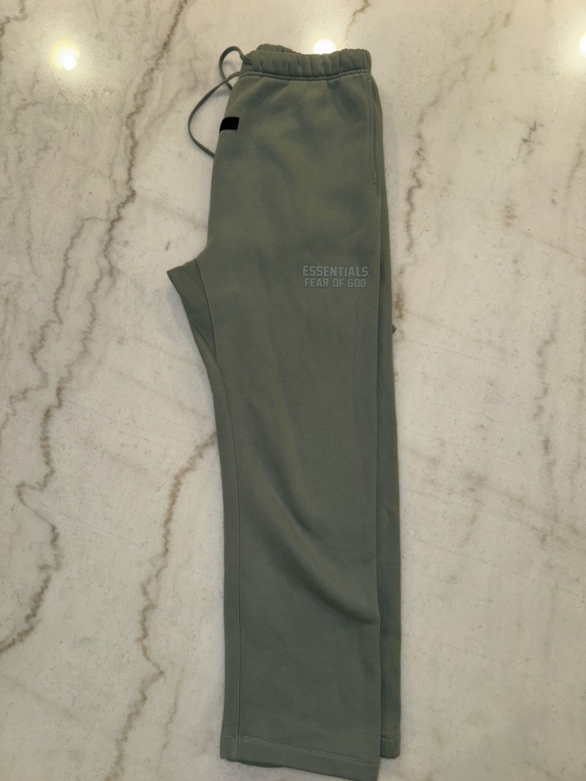 Fear of God Fear of God essentials Sycamore relaxed joggers Size US 30 / EU 46 - 2 Thumbnail