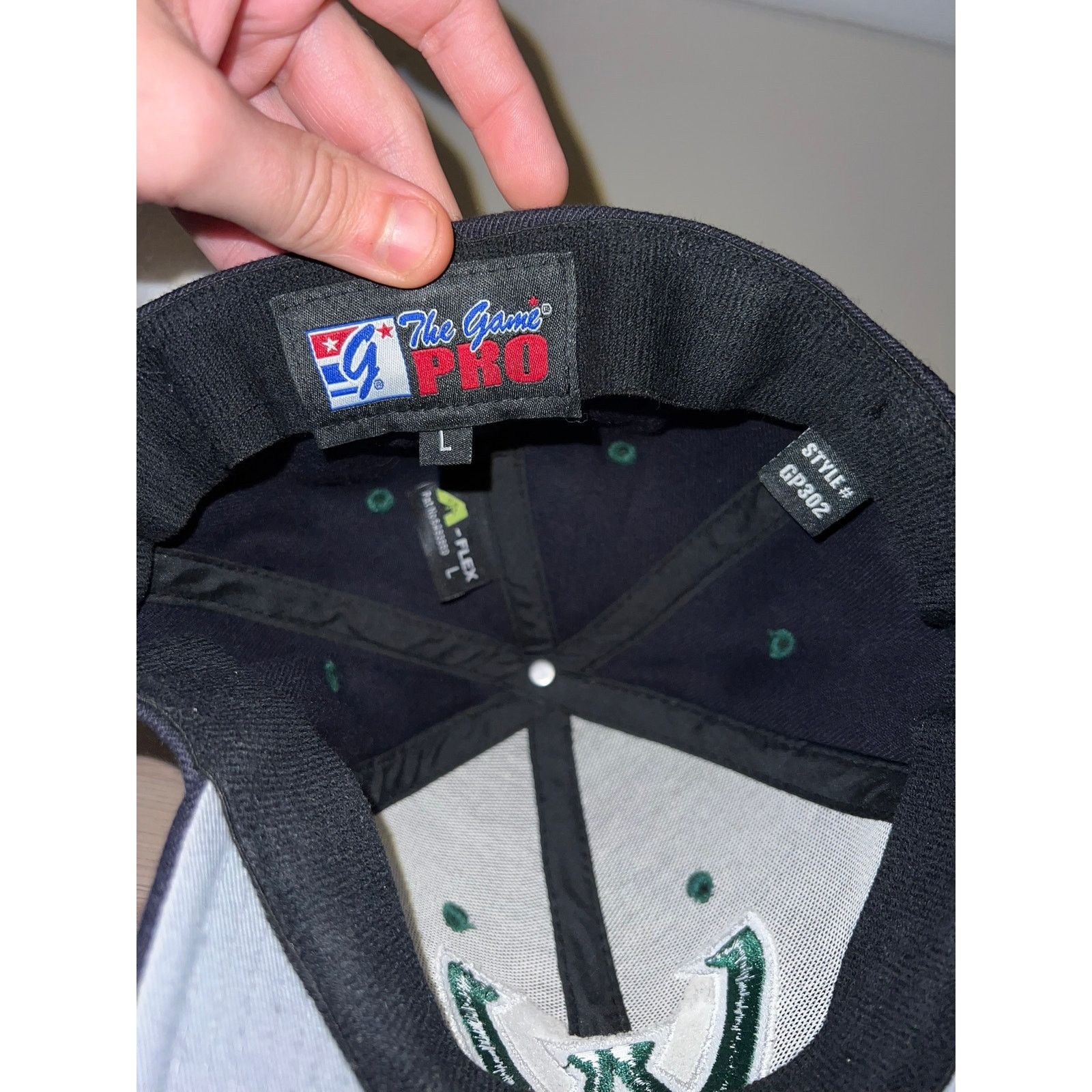 The Game Wayne State Warriors Hat The Game Pro Flex Cap Headwear L Size ONE SIZE - 7 Thumbnail