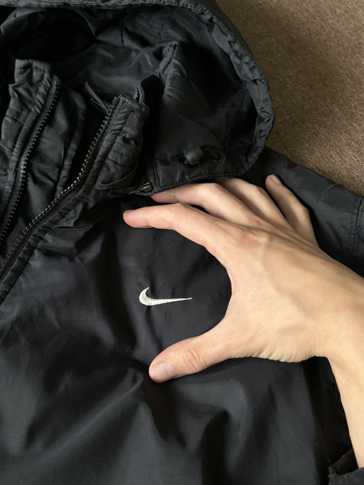 Nike Vintage Nike Big swoosh logo nylon jacket Size US M / EU 48-50 / 2 - 16 Thumbnail