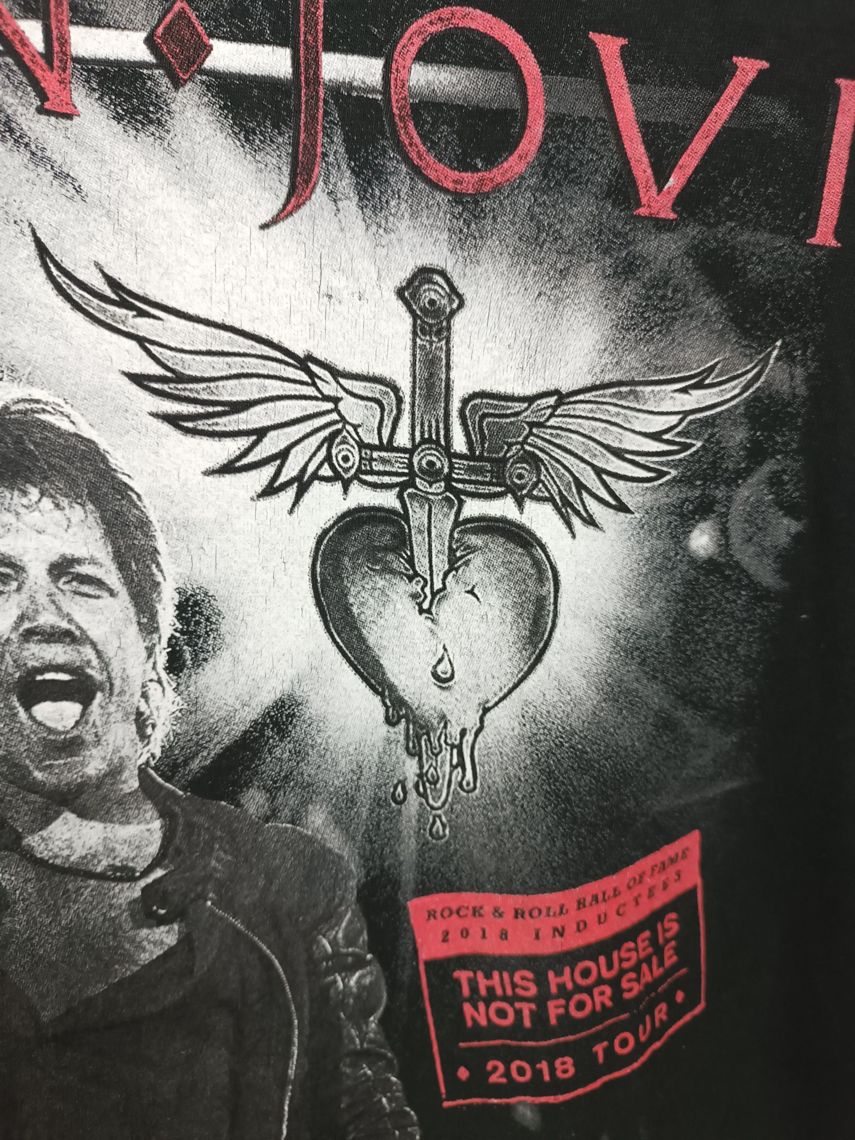 Band Tees VINTAGE 2018 BON JOVI TOUR HALL OF FAME kiss acdc gnr Size US XXL / EU 58 / 5 - 12 Thumbnail