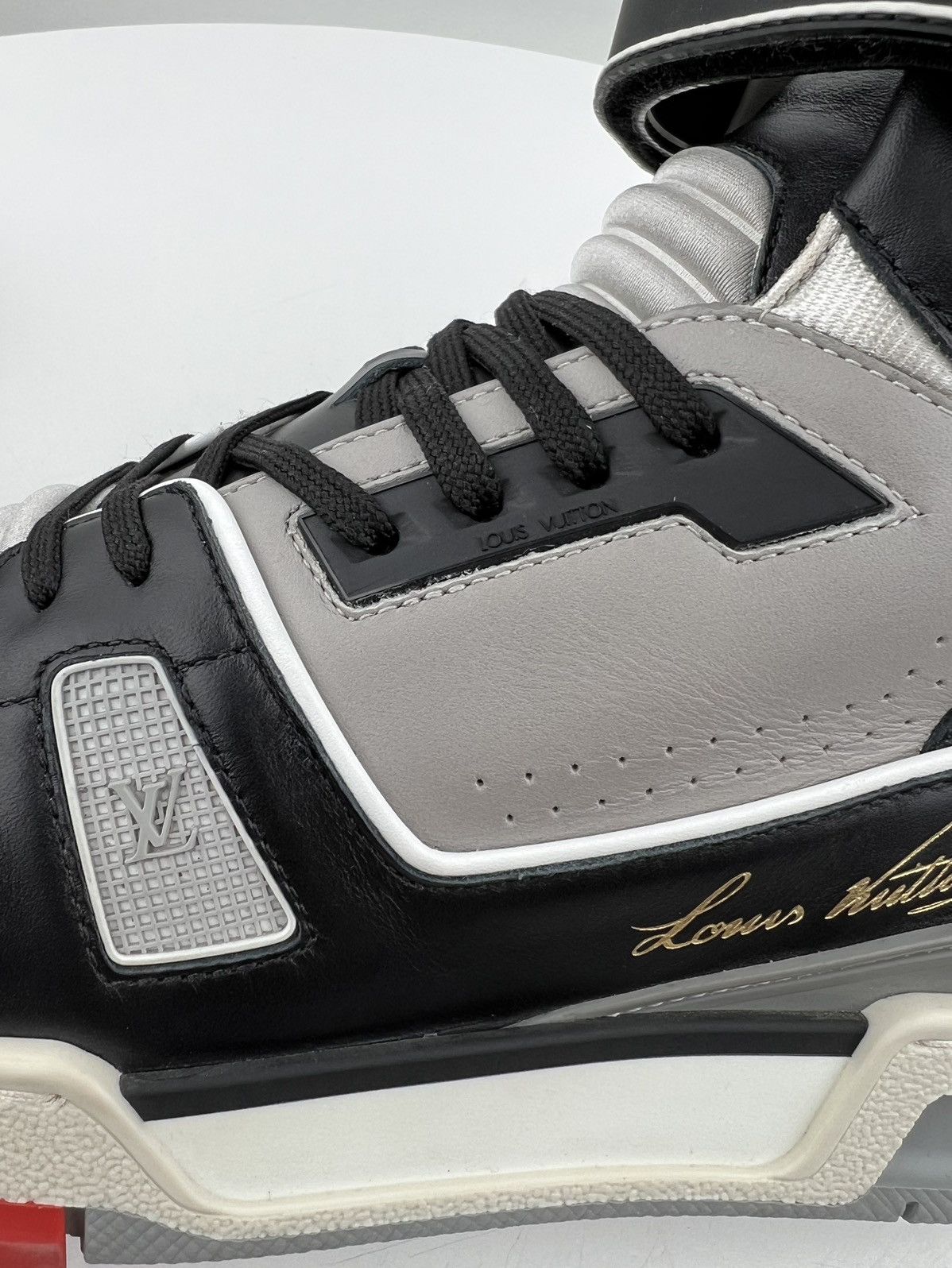 Louis Vuitton LOUIS VUITTON Sneakers Hi-Top Trainer Shoes Virgil Abloh 408 Size US 9 / EU 42 - 12 Thumbnail