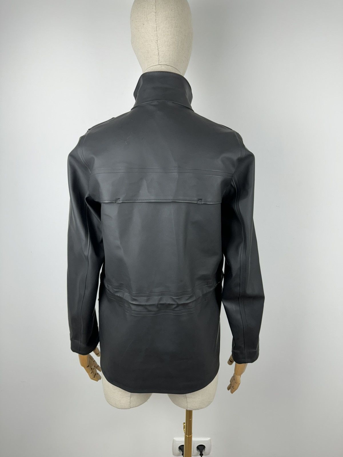 Stutterheim Women’s STUTTERHEIM Raincoat Jacket size S Size S / US 4 / IT 40 - 6 Thumbnail