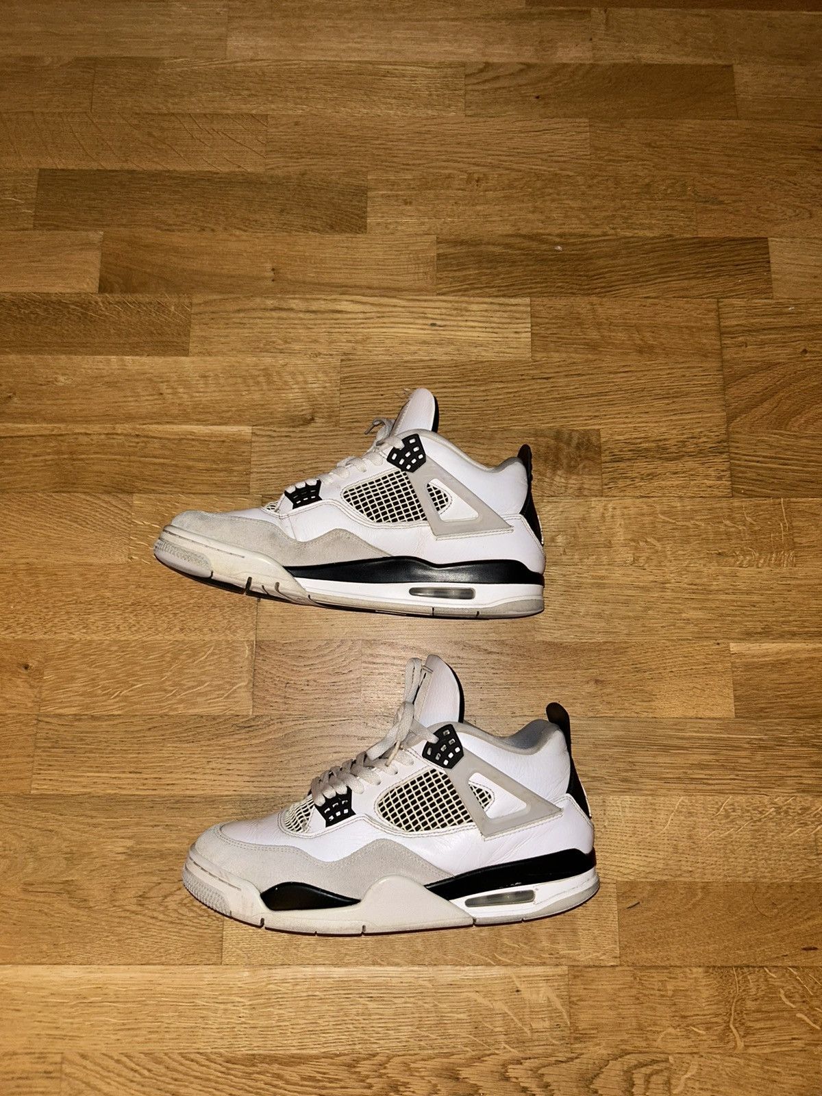 Jordan Brand Jordan 4 Military Black Size 10.5 Size US 10.5 / EU 43-44 - 1 Thumbnail