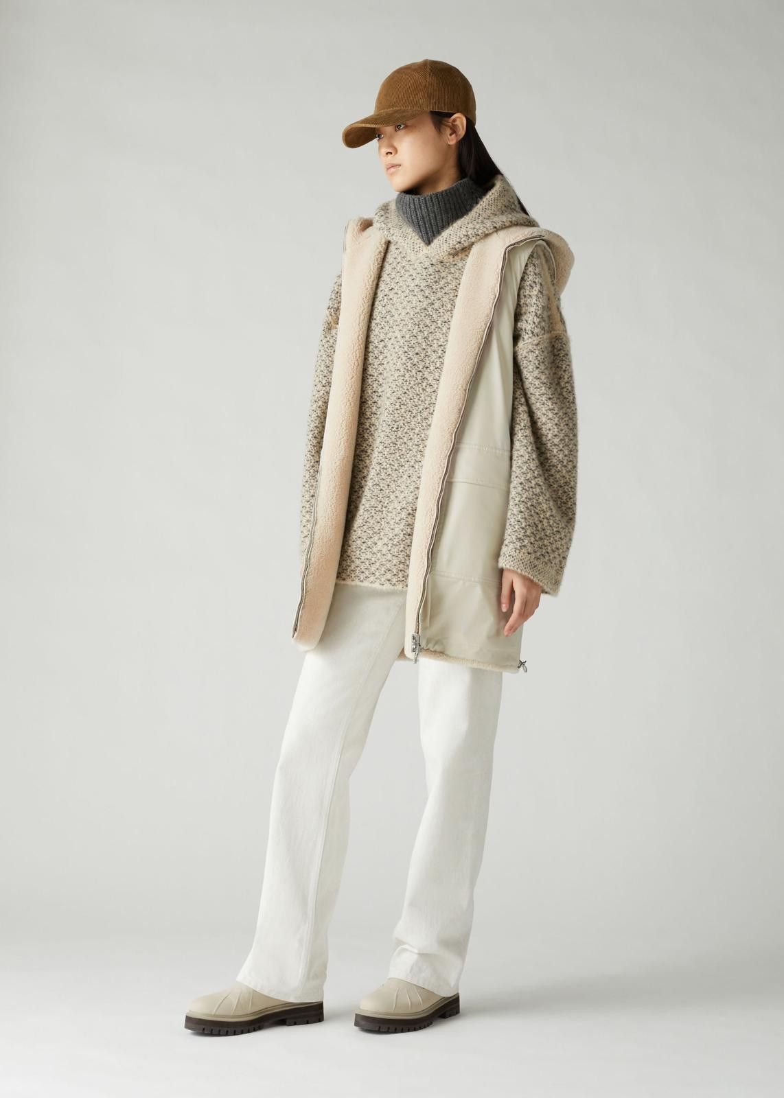 Loro Piana o1srvl11e0425 FAN0171 Reversible Vest in Off White Size M / US 6-8 / IT 42-44 - 4 Thumbnail