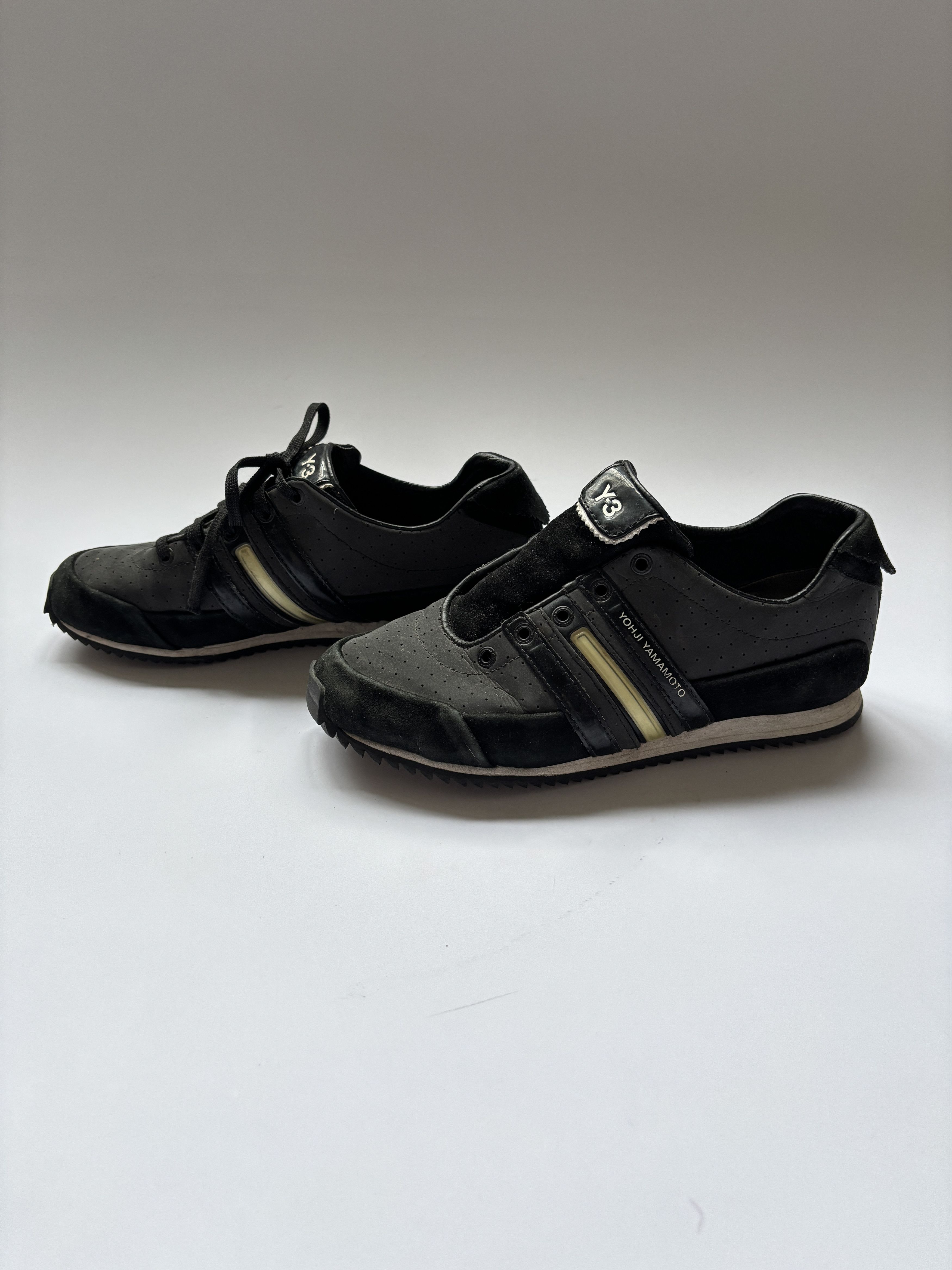 Adidas × Yohji Yamamoto ⚡️QUICK SALE⚡️Yohji Yamamoto Y3 x Adidas Low Top Sneakers Size US 4 / IT 34 - 4 Thumbnail