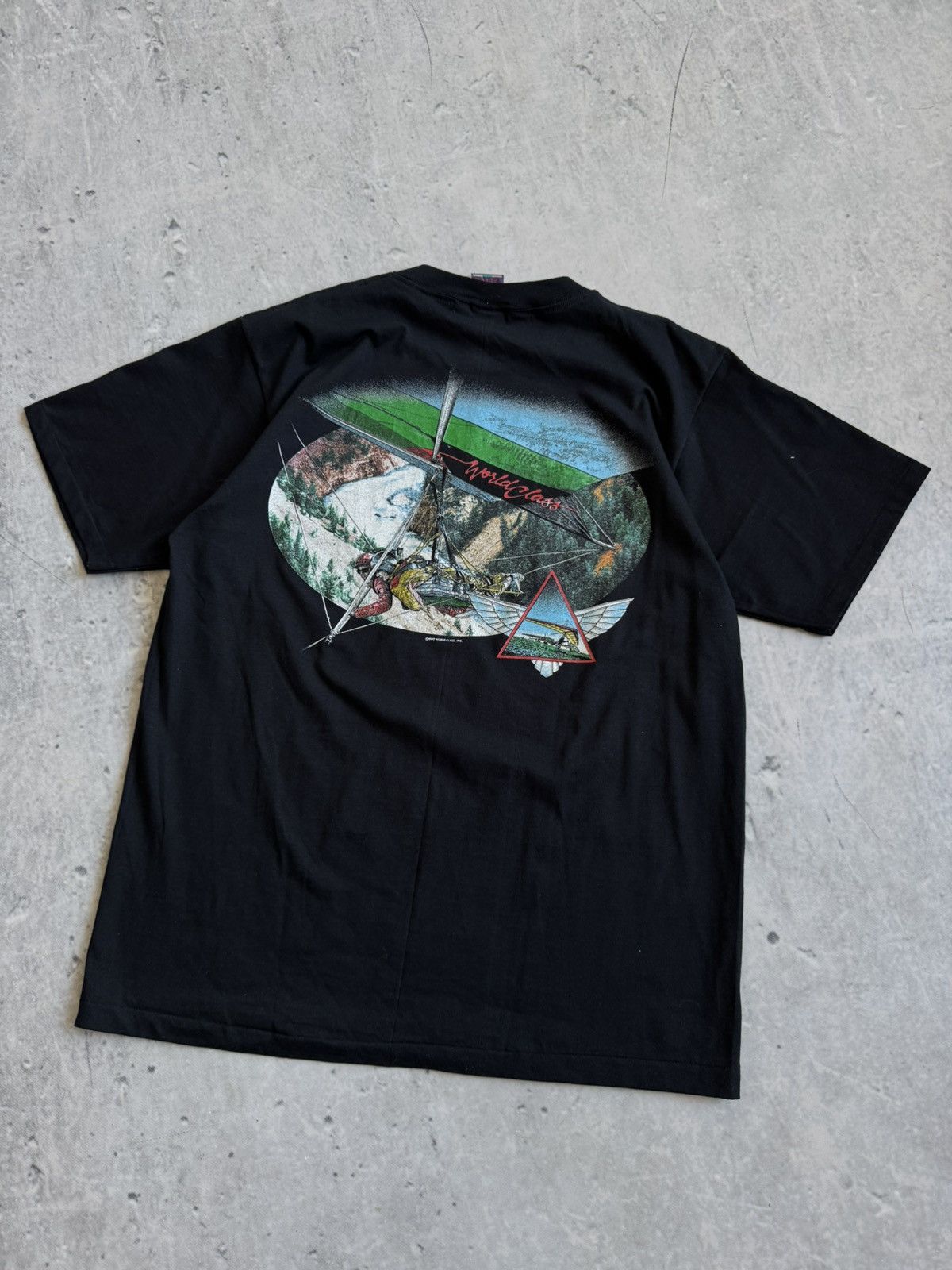 Vintage World class vintage 90s 1990 tee big logo USA T-shirt Size US XL / EU 56 / 4 - 1 Thumbnail