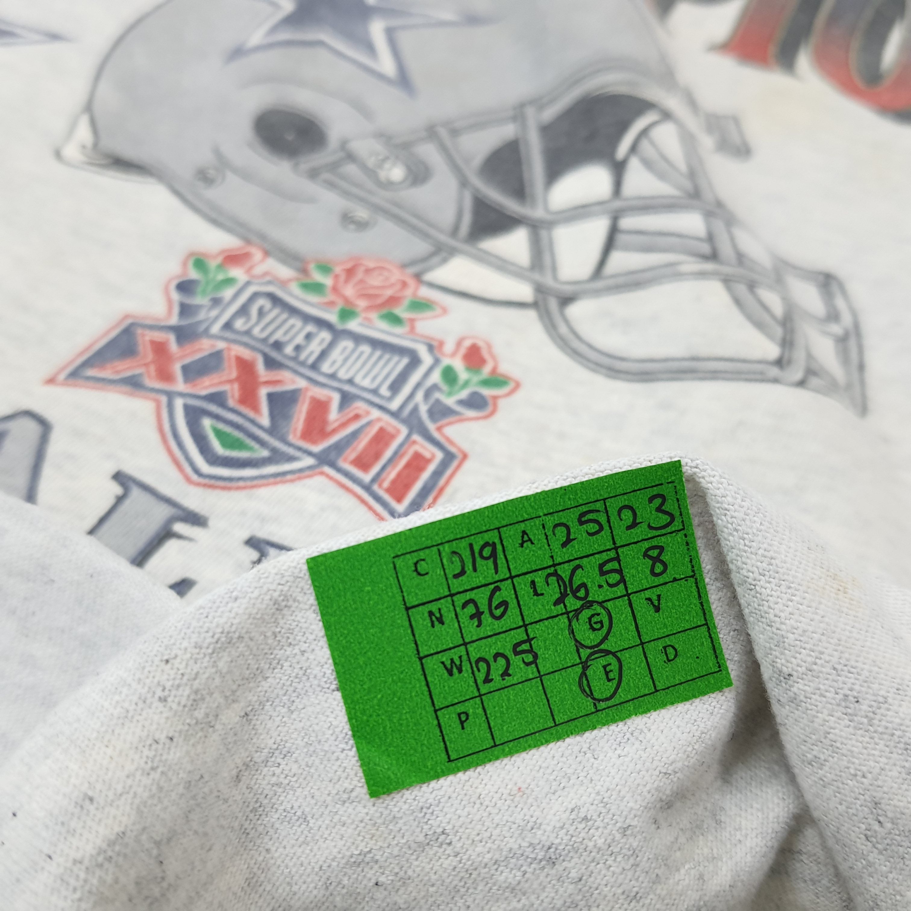 NFL × Vintage Vintage Super Bowl XXVI Dallas Cowboys Tshirt C219N76 Size US XXL / EU 58 / 5 - 8 Thumbnail