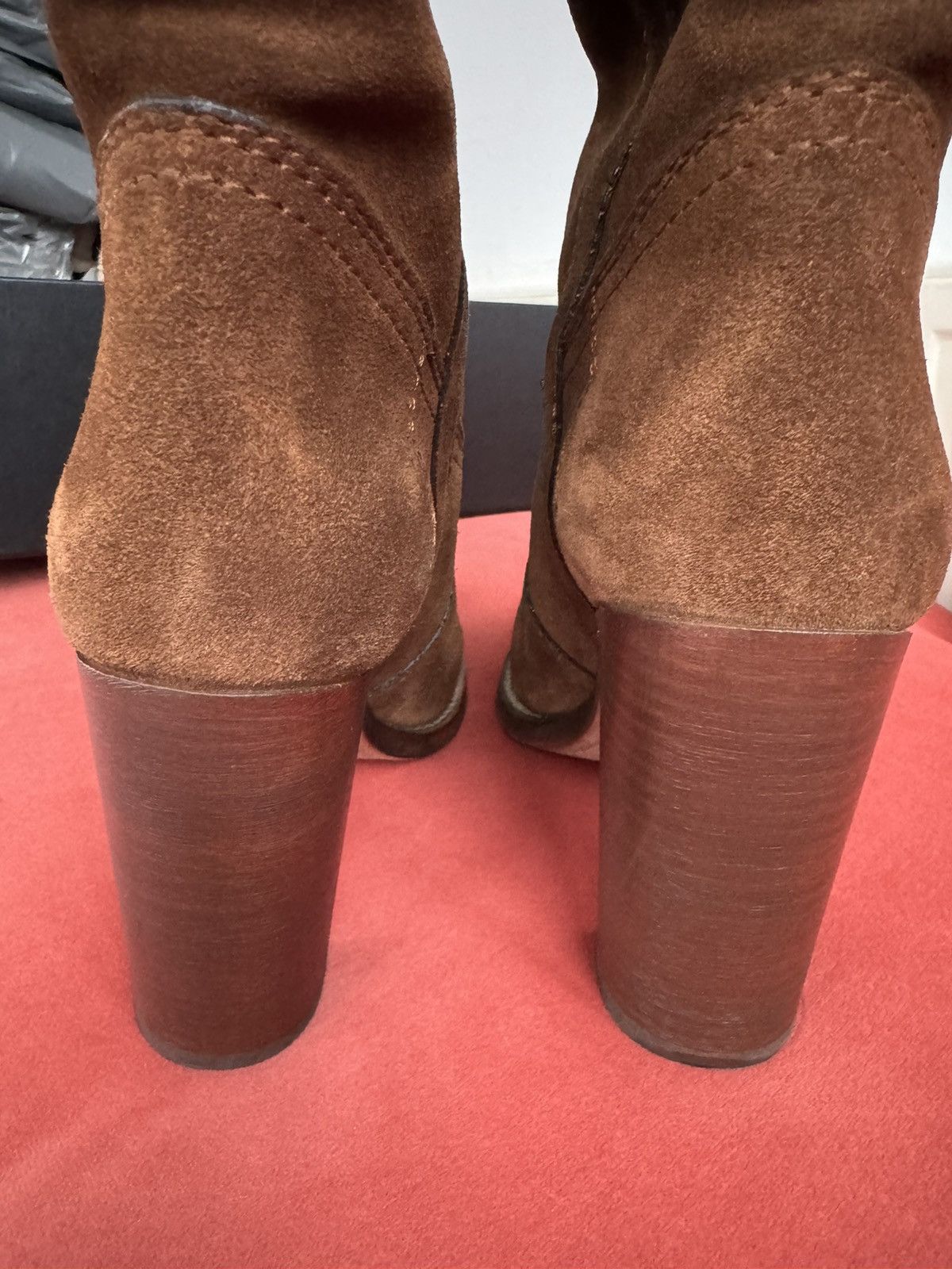 Saint Laurent Paris Saint Laurent Kate brown suede boots, 36 it Size US 6 / IT 36 - 4 Thumbnail
