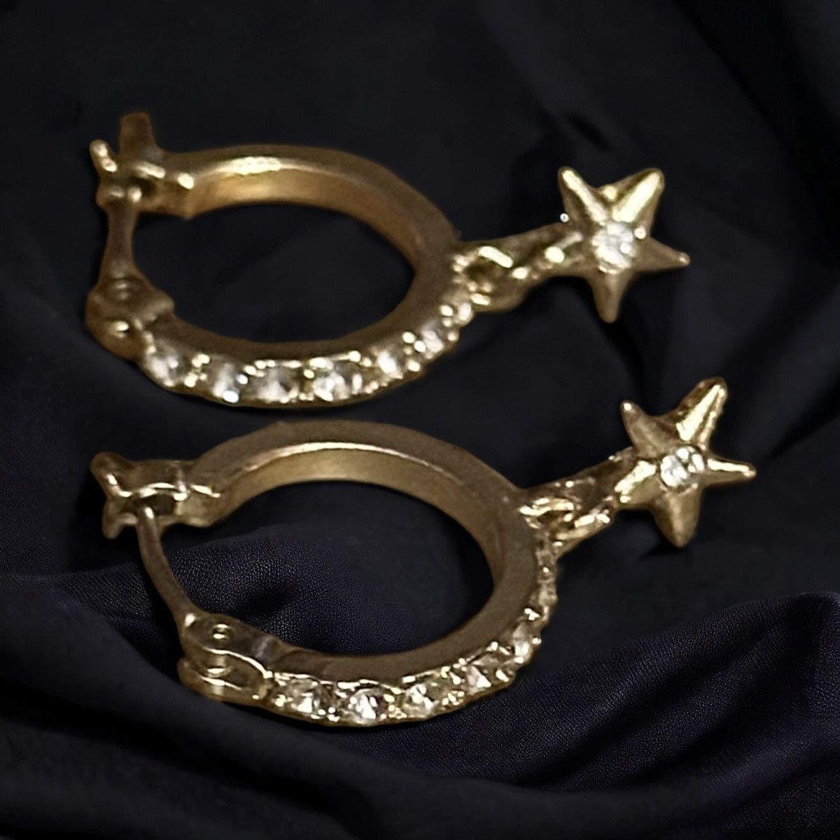 Other Tony rhinestone hoop hanging star earrings Size ONE SIZE - 1 Thumbnail