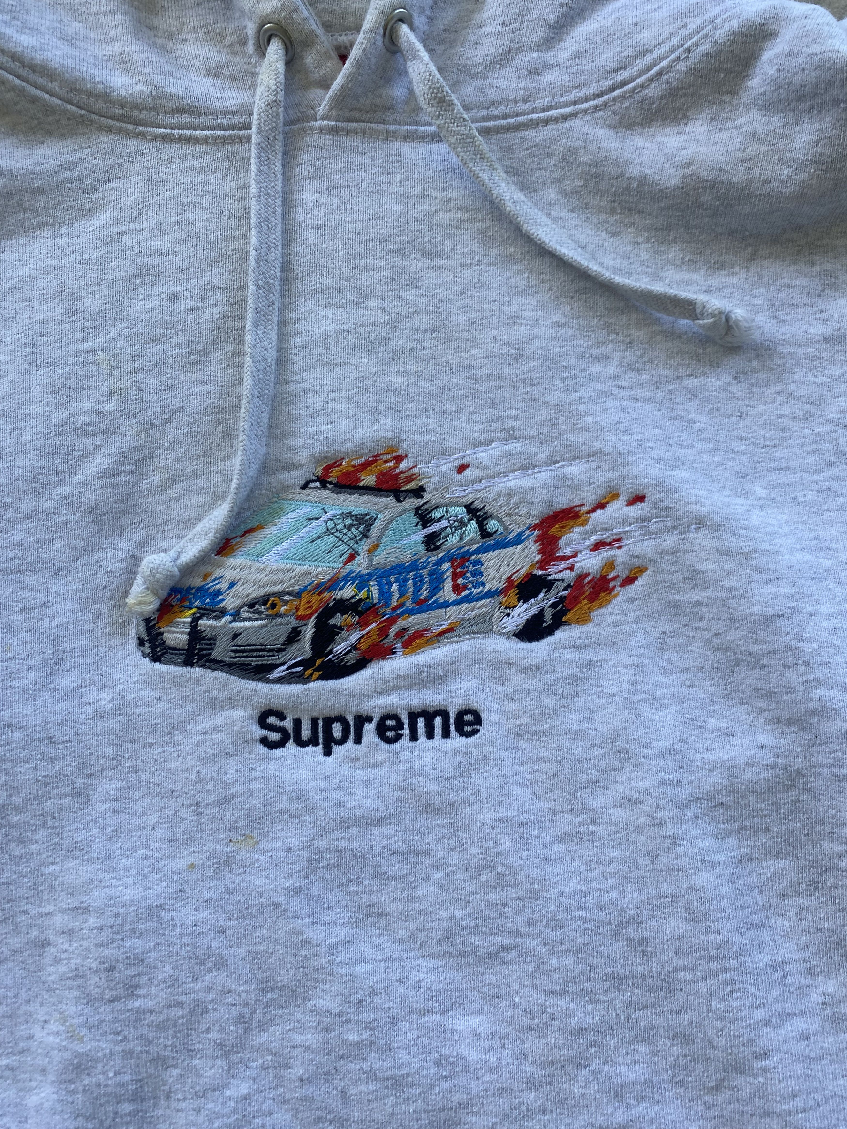 Supreme Supreme Police Car hoodie Size US M / EU 48-50 / 2 - 2 Thumbnail
