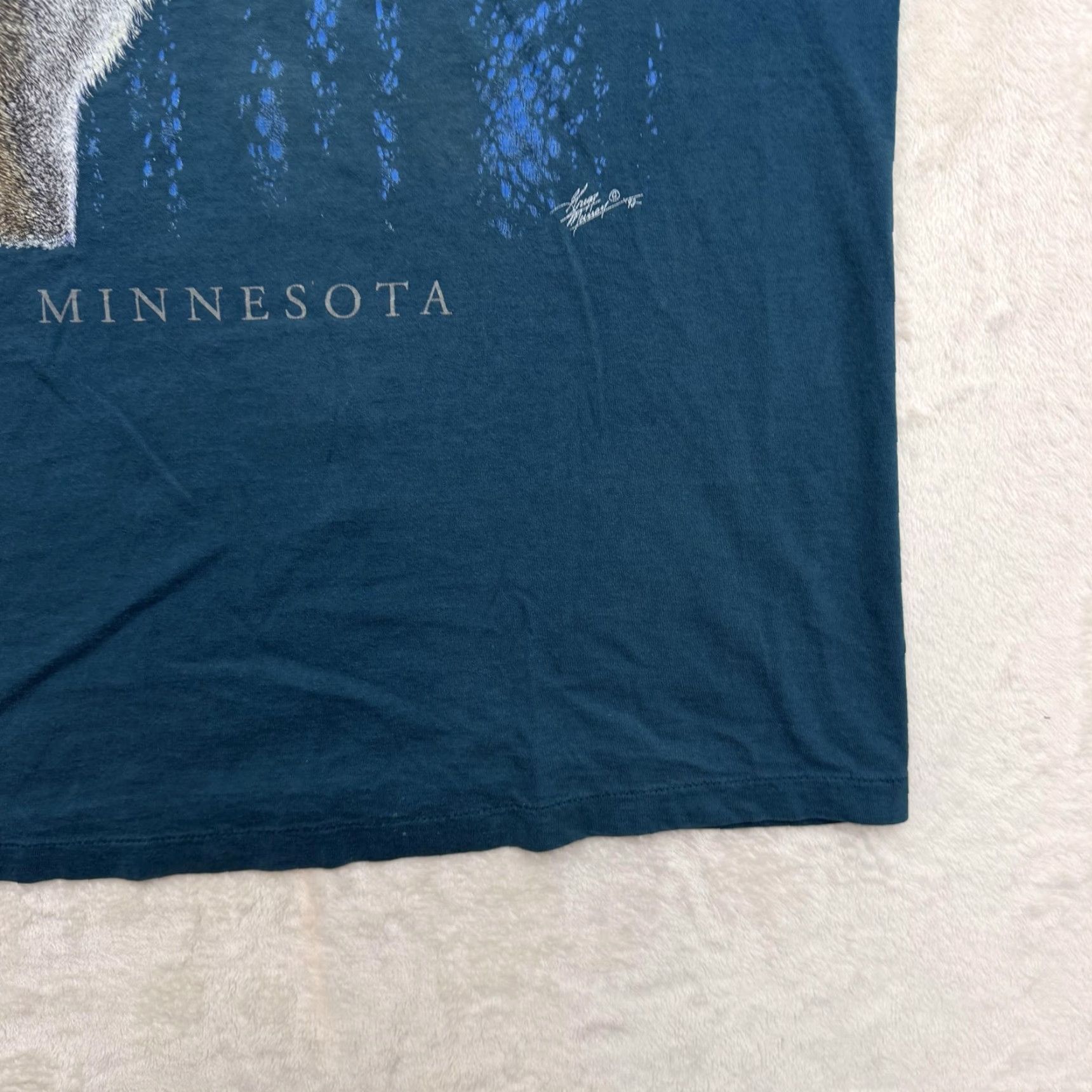 Vintage Minnesota Wolf Shirt Mens XL Blue Graphic Print Tee Short Sleeve Crew Neck Wildlife Nature MN Size US XL / EU 56 / 4 - 5 Thumbnail