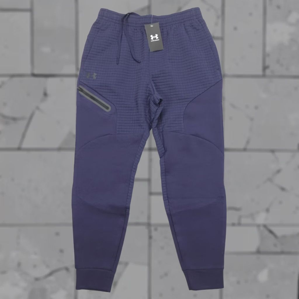 Under Armour Under Armour Unstoppable Fleece Grid Joggers Men’s M Navy Activewear, Jogger, Solid, Pockets, Elastic Waist, Inseam 28, Regular Fit, Athleisure, 90s? Size US 31 - 1 Thumbnail