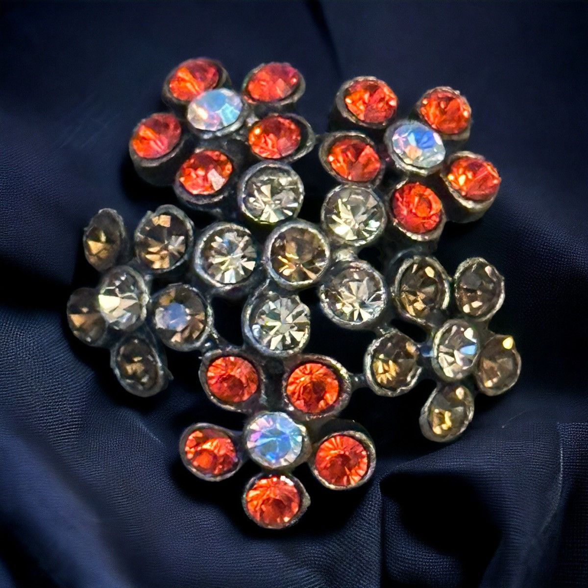 Vintage Vintage rhinestone flowers brooch Size ONE SIZE - 1 Thumbnail