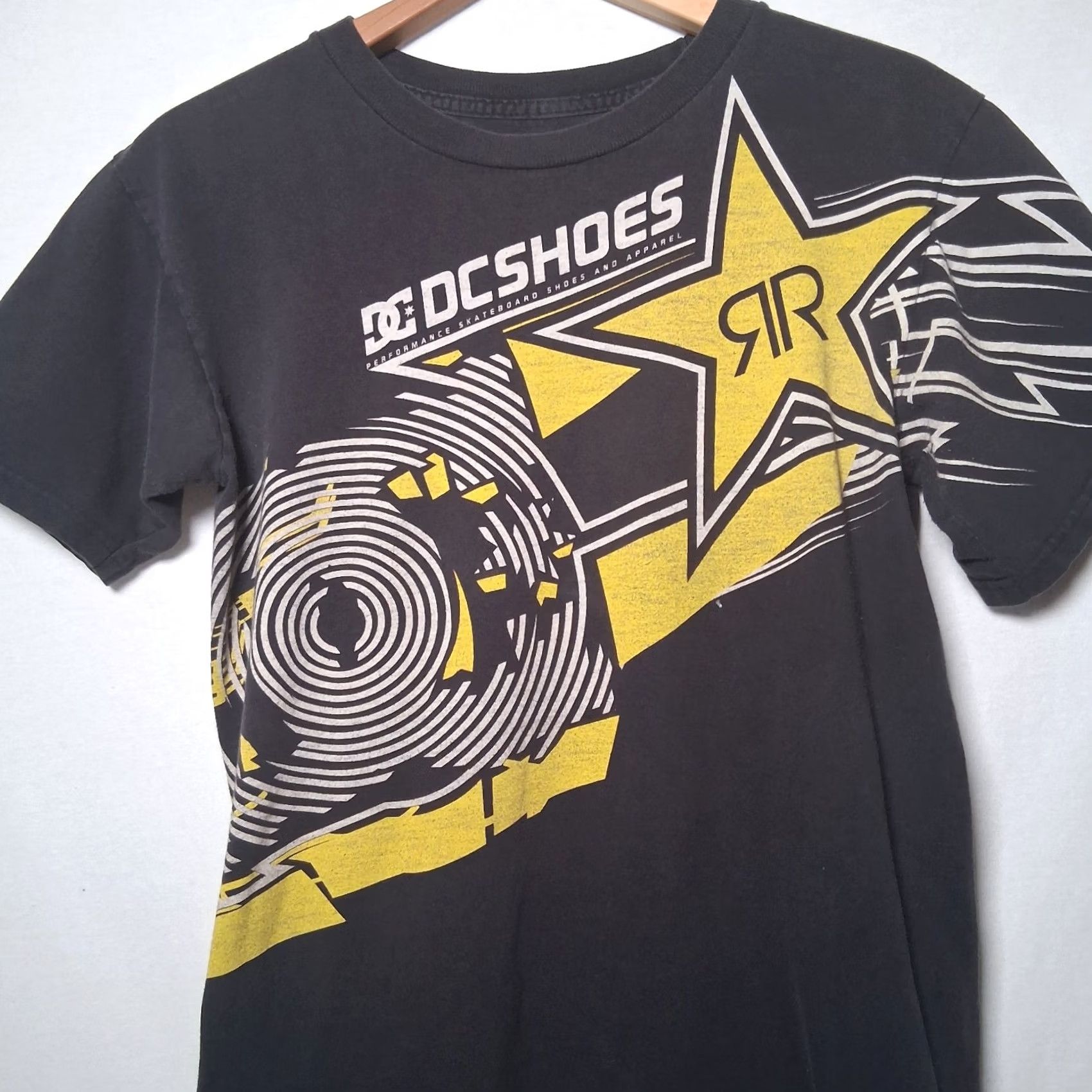 Vintage VINTAGE DC Shoes x Rockstar Energy Drink Shirt Small Black Graphic Distressed Skate Shirt Men S Black Graphic Distressed Skate Size US S / EU 44-46 / 1 - 3 Thumbnail