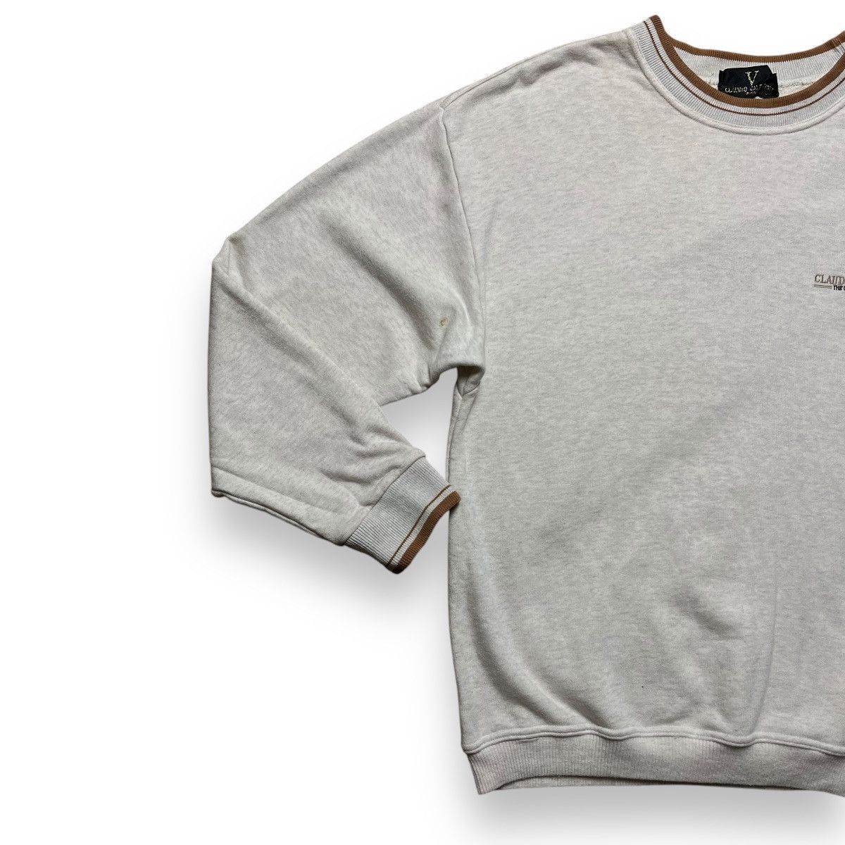 Vintage CLAUDIO VALENTINO PARIS EMBROIDERY LOGO SWEATSHIRT Size US L / EU 52-54 / 3 - 2 Thumbnail