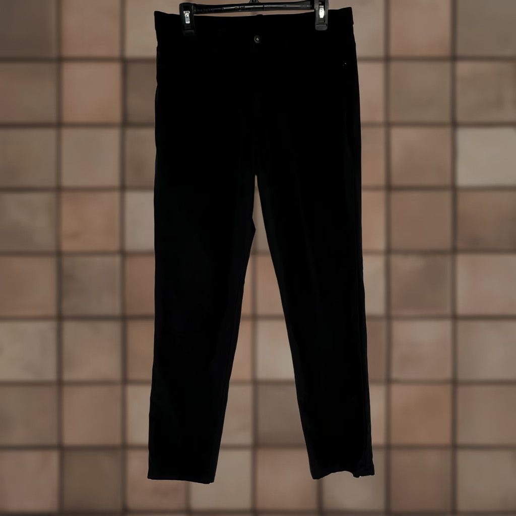 Lululemon Lululemon ABC Classic Fit Pants Mens 32 X 32 Black Warpstreme Athletic Chino Pants Regular Straight Mens 32 Black Classic Fit-Preppy-Classic Size US 32 / EU 48 - 1 Thumbnail