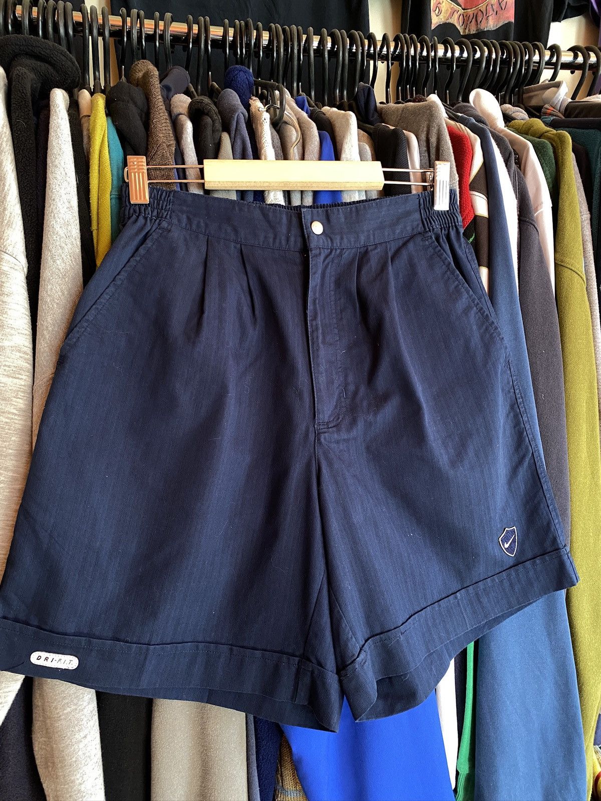 Nike VINTAGE NIKE RETRO SHORTS 90s Size US 31 - 2 Thumbnail