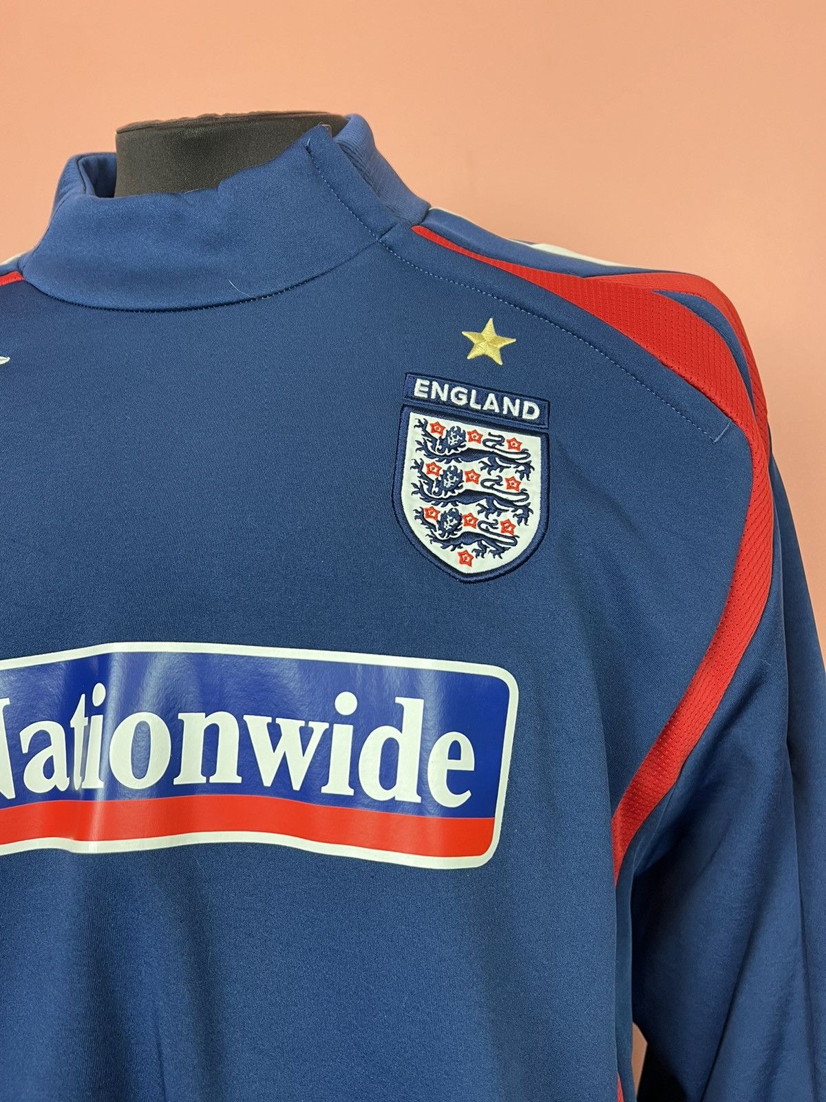 Umbro Umbro england soccer jersey football sweatshirt Size US XXL / EU 58 / 5 - 2 Thumbnail