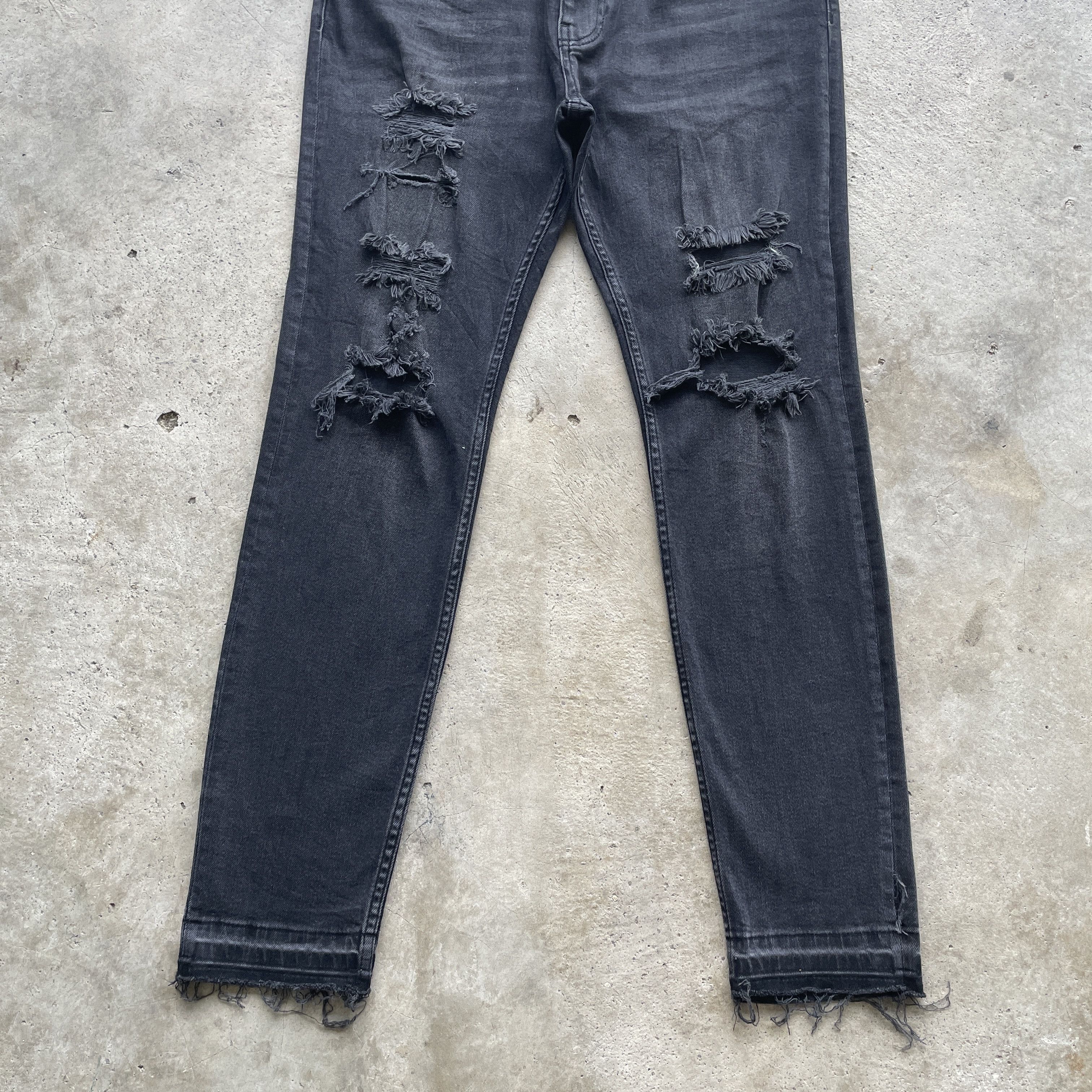 Japanese Brand W32 VINTAGE BERSHKA LIKE AMIRI JEANS BLACK DISTRESSED PANTS Size US 35 - 4 Thumbnail