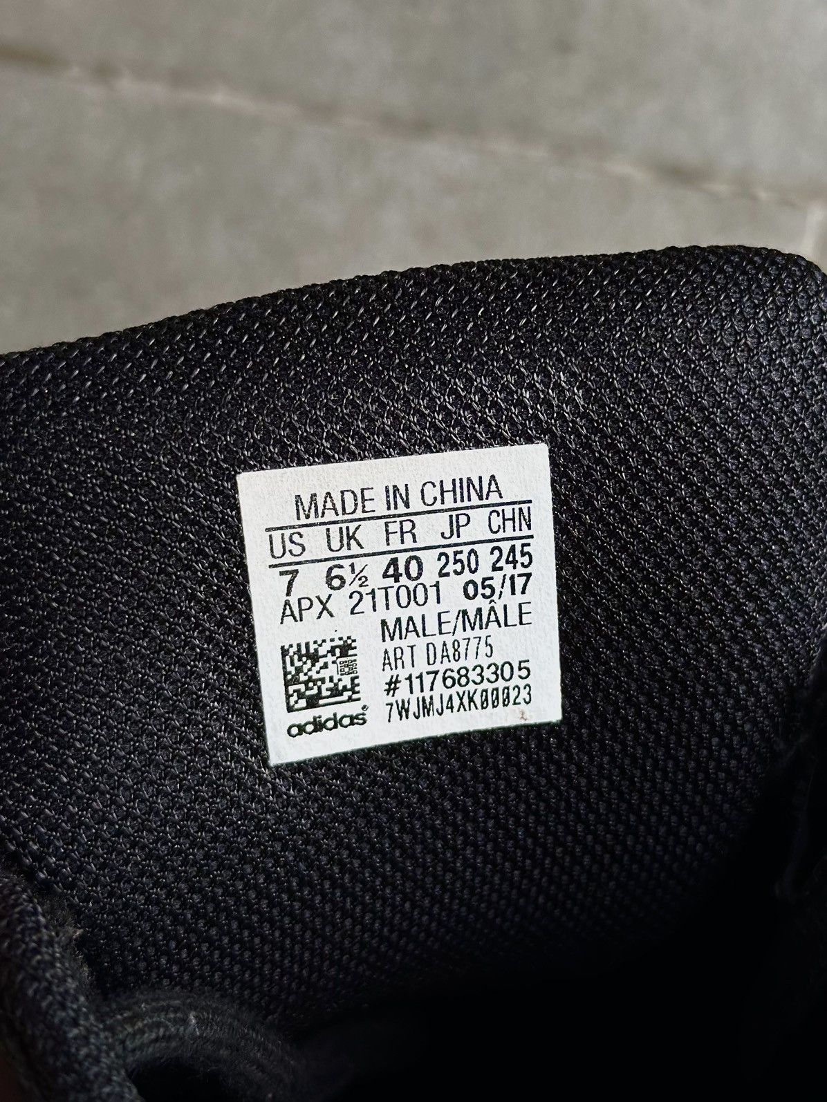 Adidas × Raf Simons SS17 OZWEEGO 3 RED/BLACK Size US 7 / EU 40 - 10 Thumbnail