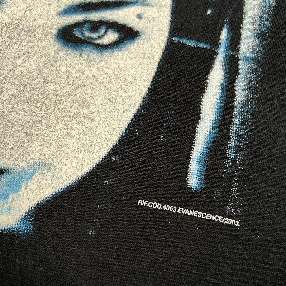 Band Tees Vintage 2003 Evanescence ‘Fallen’ Euro Licensed T Shirt Size US L / EU 52-54 / 3 - 6 Thumbnail