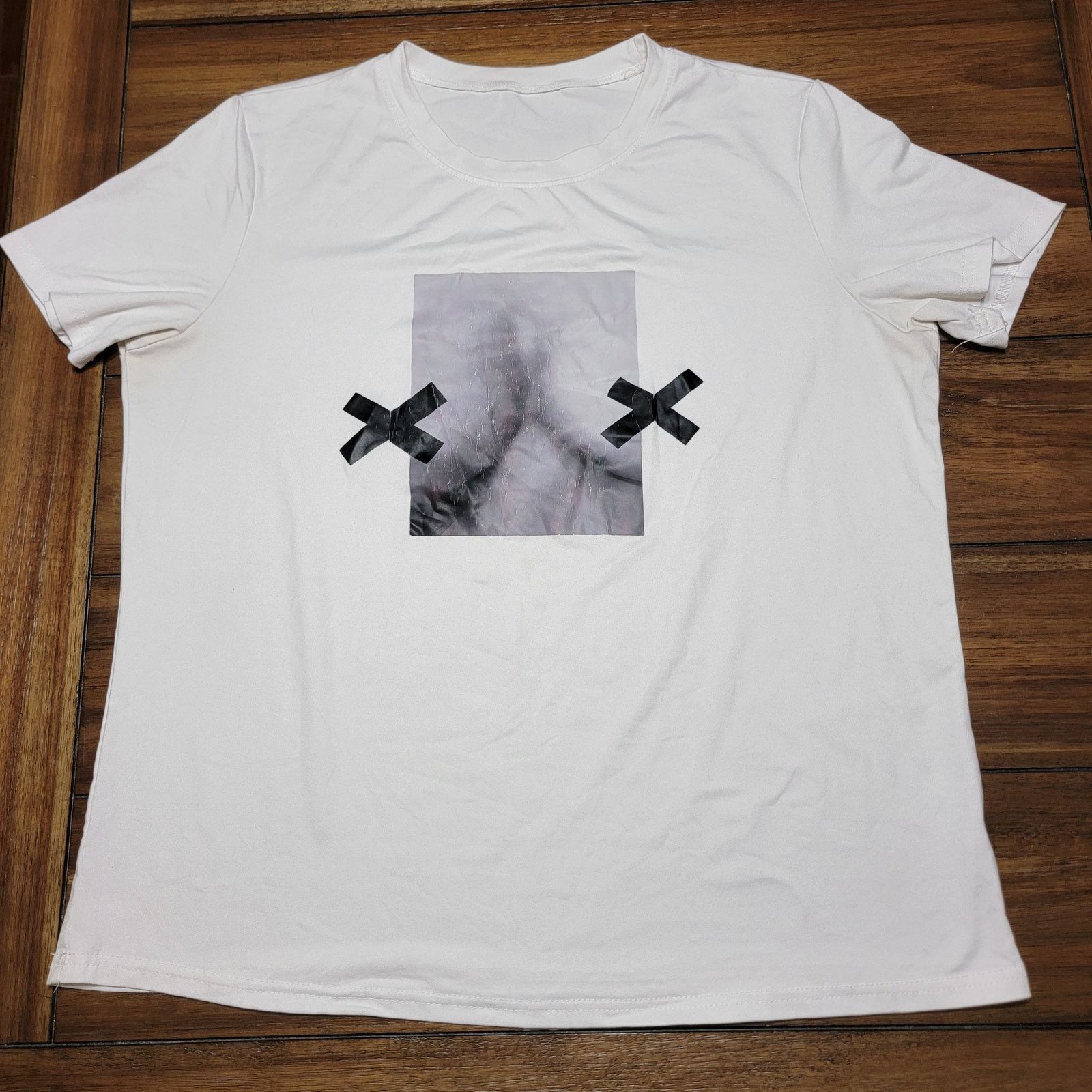 Other Unbranded 2 X's White Unisex Tee - Size XL Size XL / US 12-14 / IT 48-50 - 2 Thumbnail