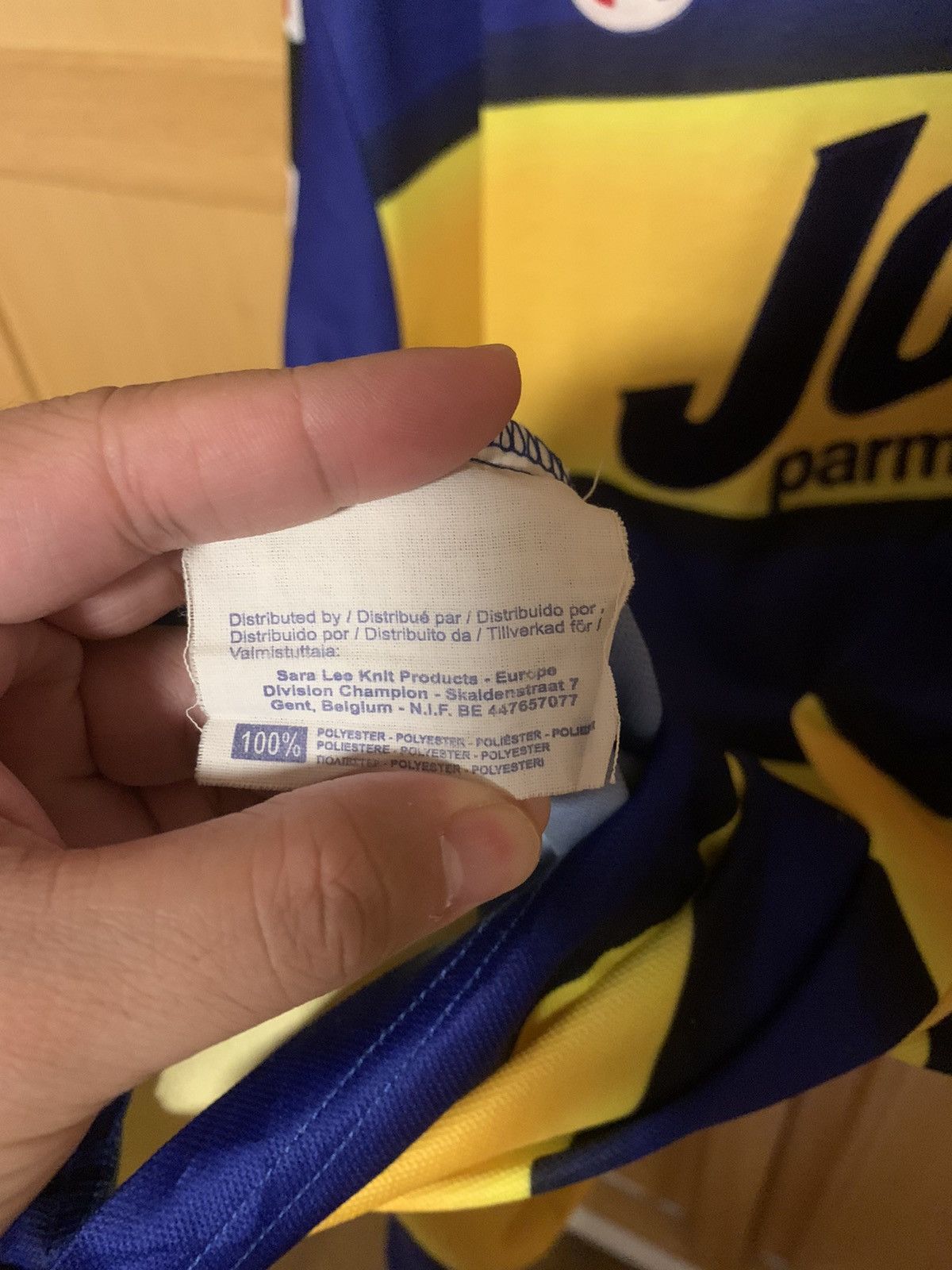 Champion × Vintage Vintage ParmaAC 2001/2002 Homekit Nakata Joy Parmalat Size US XL / EU 56 / 4 - 11 Thumbnail