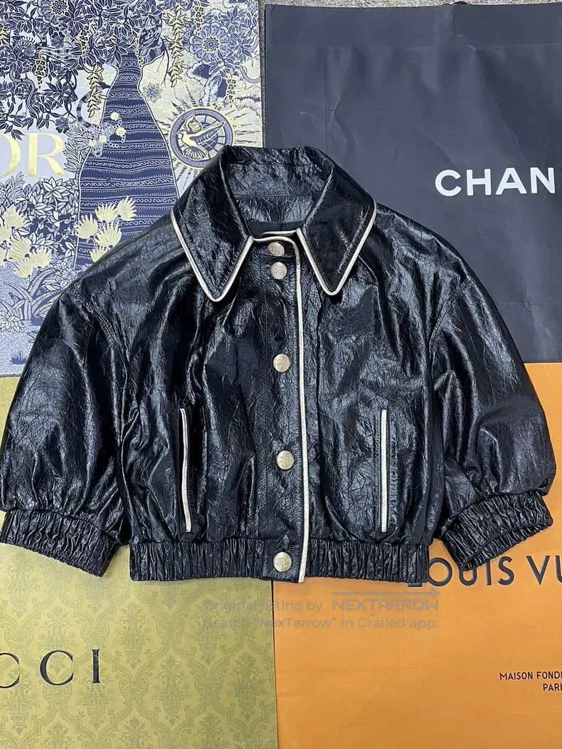Chanel Chanel Black gold button leather jacket Size XS / US 0-2 / IT 36-38 - 1 Thumbnail