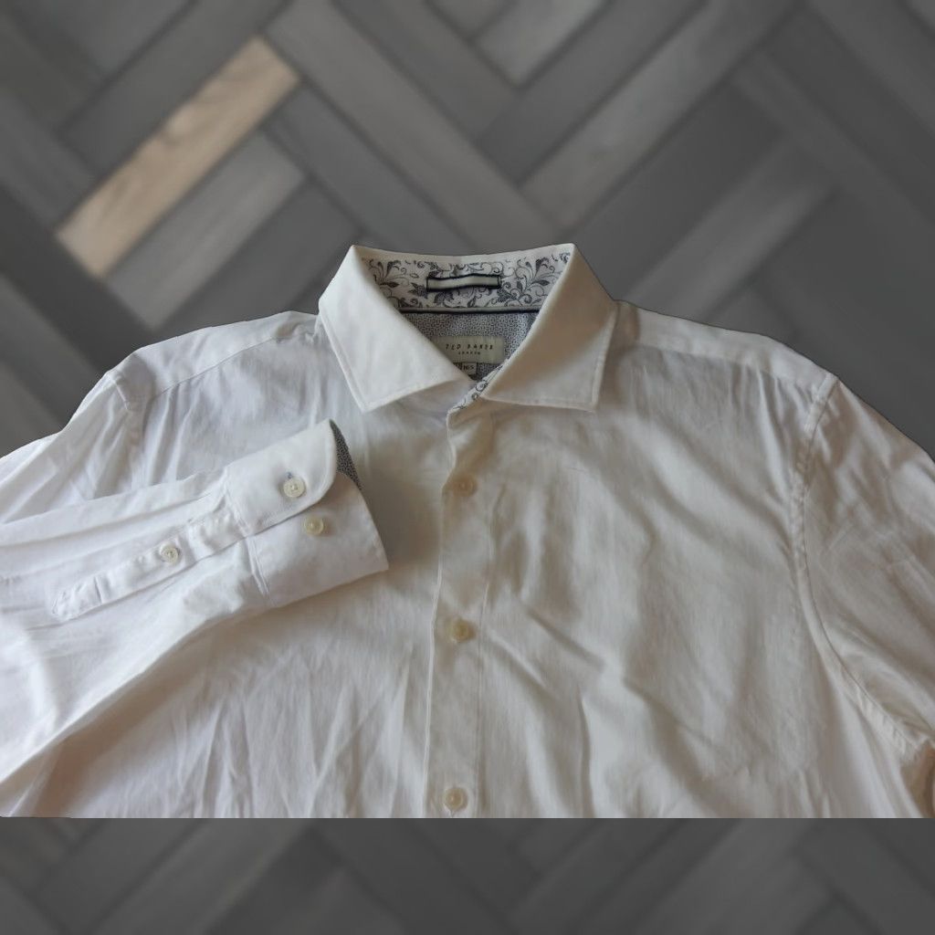 Ted Baker Ted Baker Men's Button Front Shirt Slim 16.5 White Long Sleeve Regular Size L Shirt Mens Button-Up Solid Size US L / EU 52-54 / 3 - 1 Thumbnail