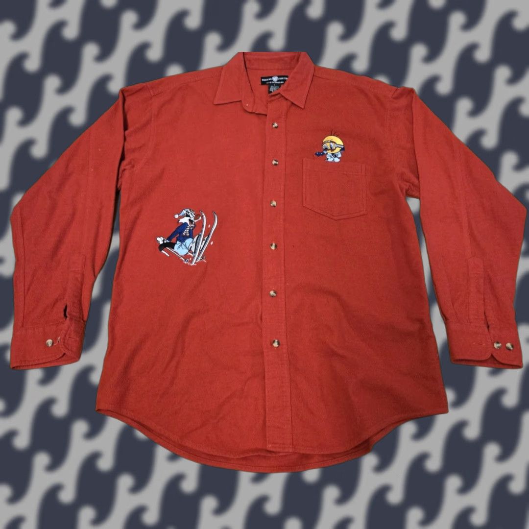 Vintage VINTAGE Warner Bros Shirt Mens Large Red Tweety Sylvester Skiing Cartoon 90s Size US L / EU 52-54 / 3 - 1 Thumbnail